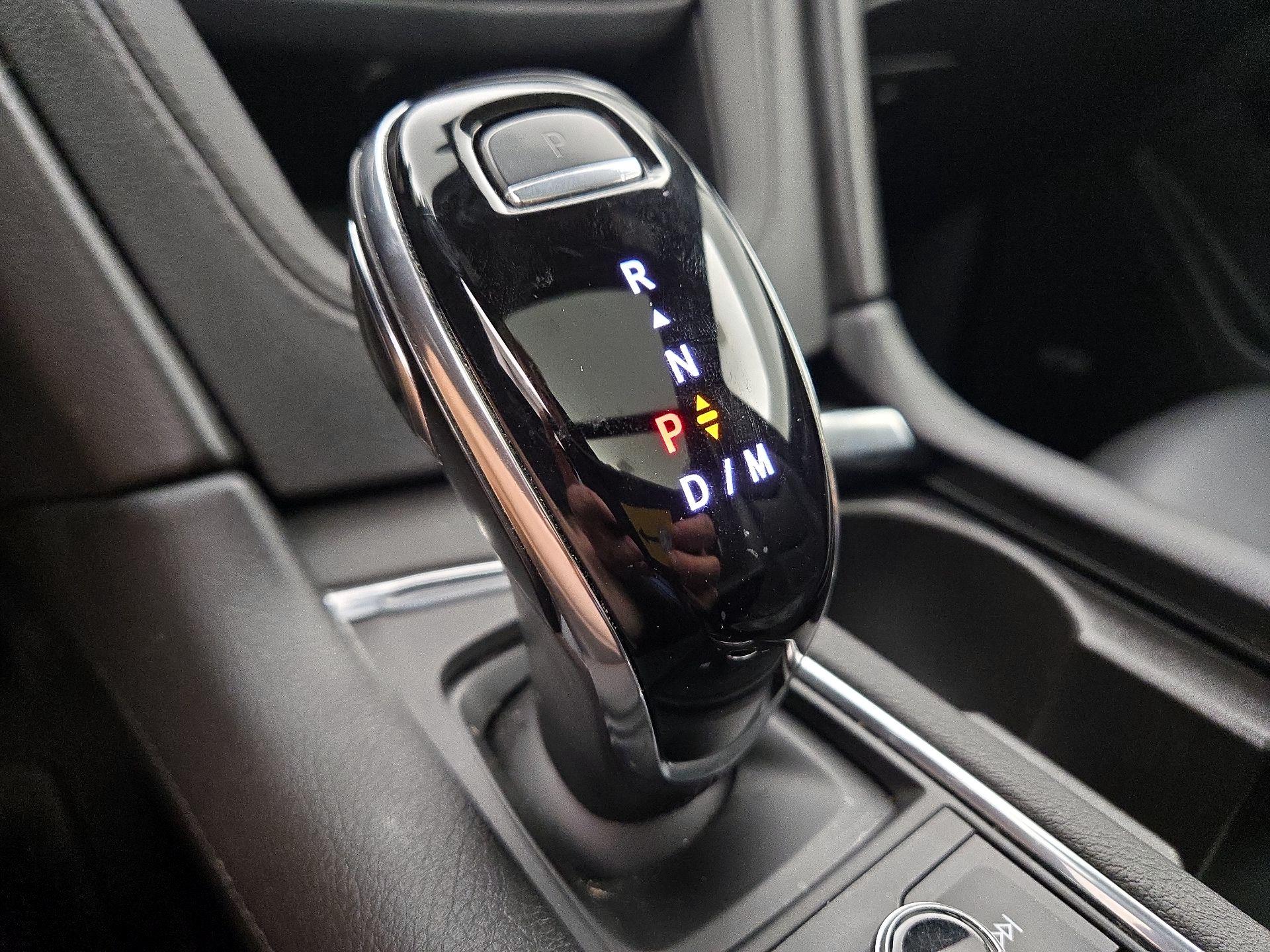 Thumbnail: 2020 Cadillac XT6 - 18