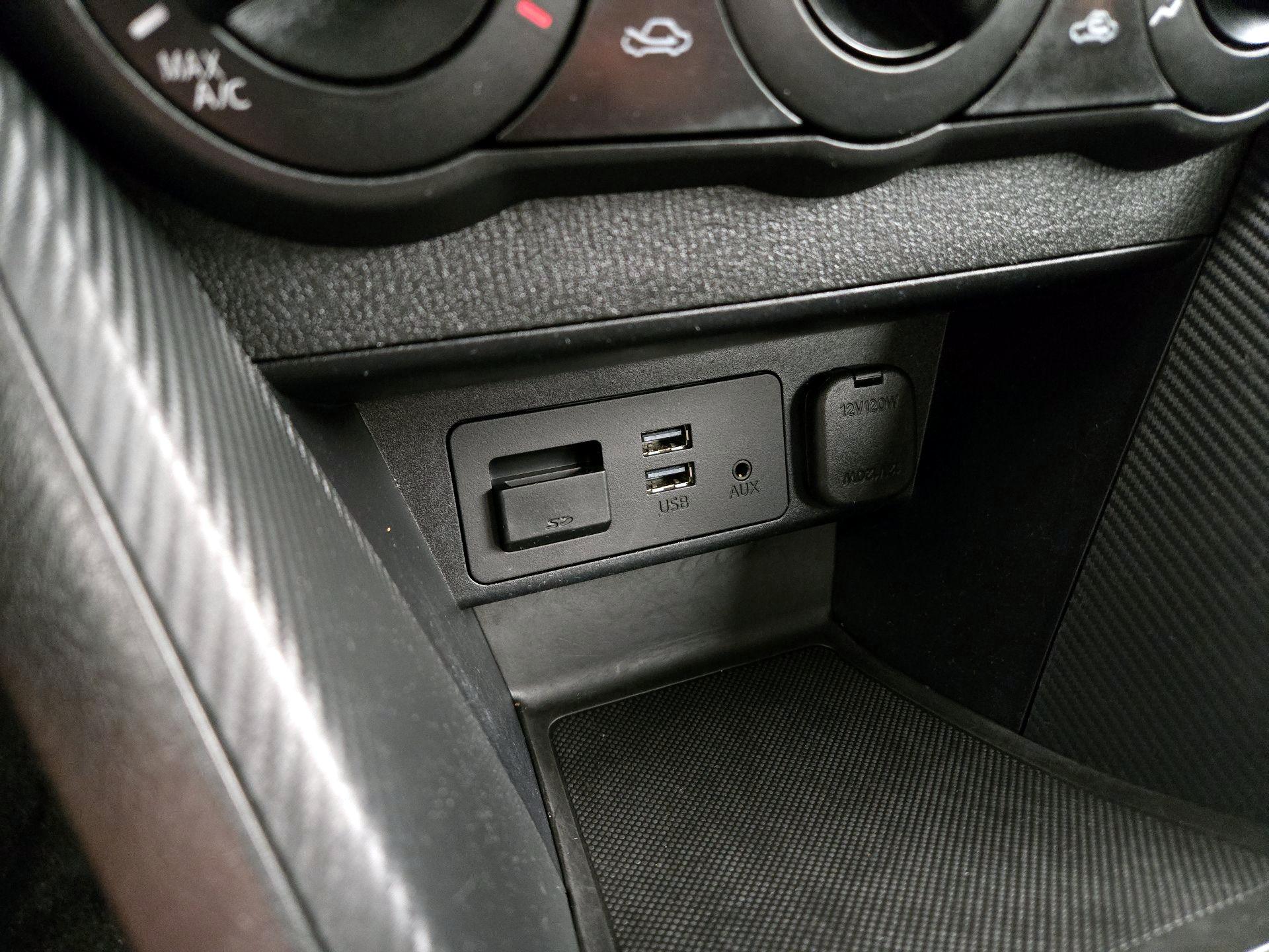 Thumbnail: 2019 Toyota Yaris - 18