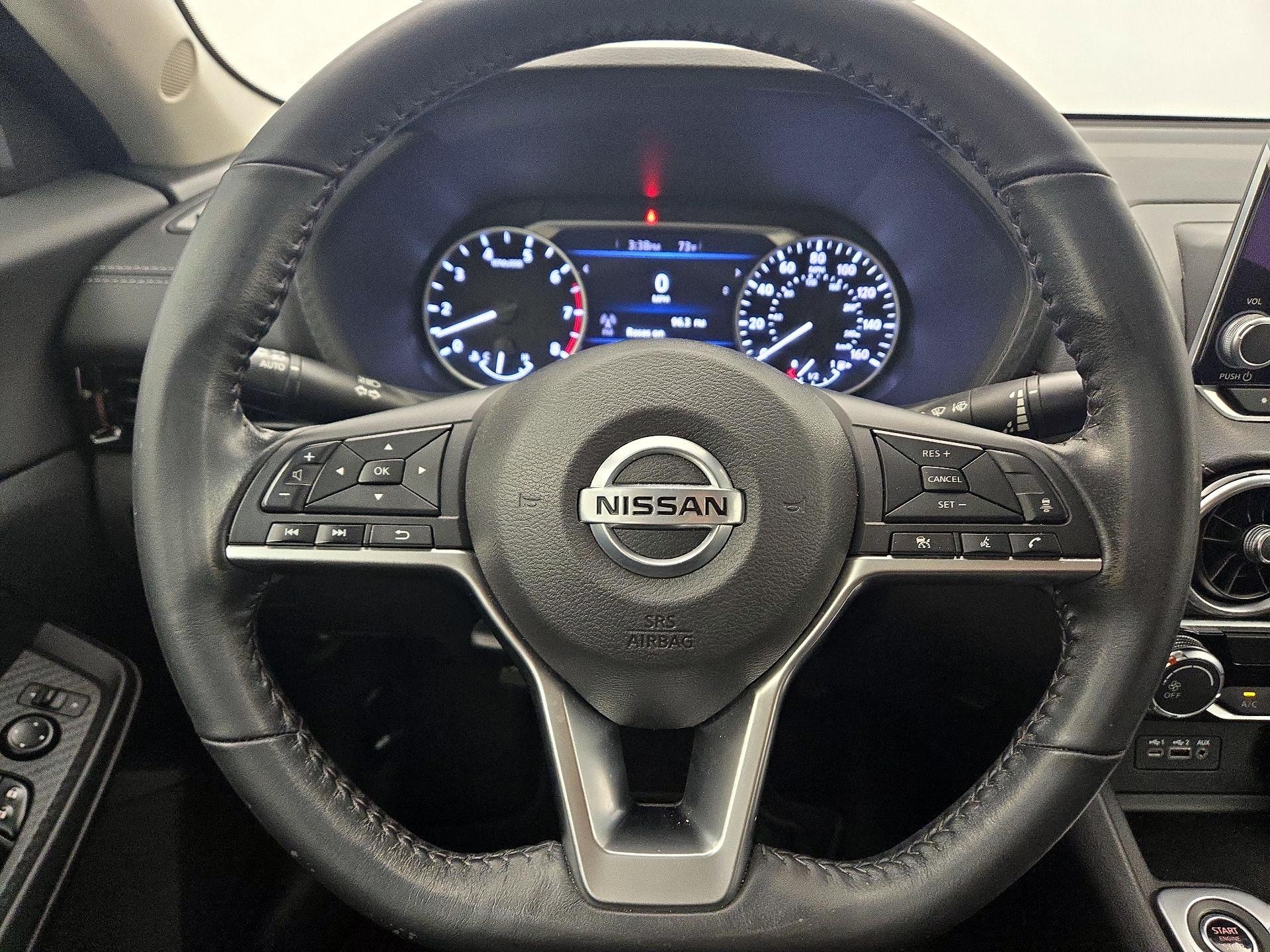 Thumbnail: 2022 Nissan Sentra - 10