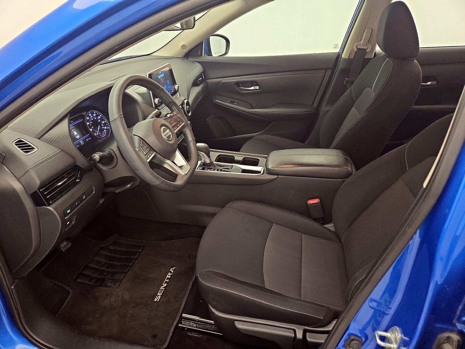 Thumbnail: 2022 Nissan Sentra - 11