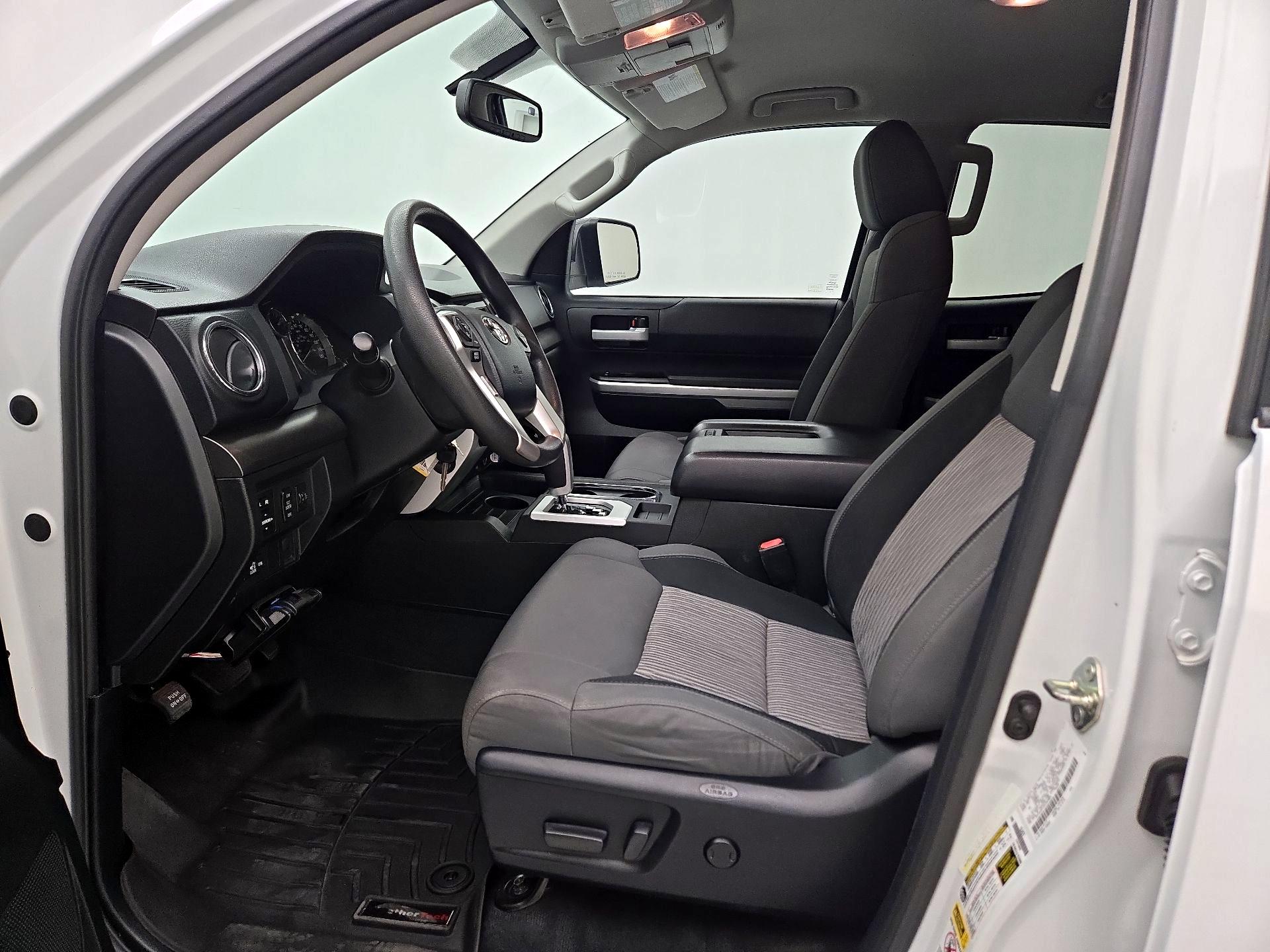 Thumbnail: 2014 Toyota Tundra - 11