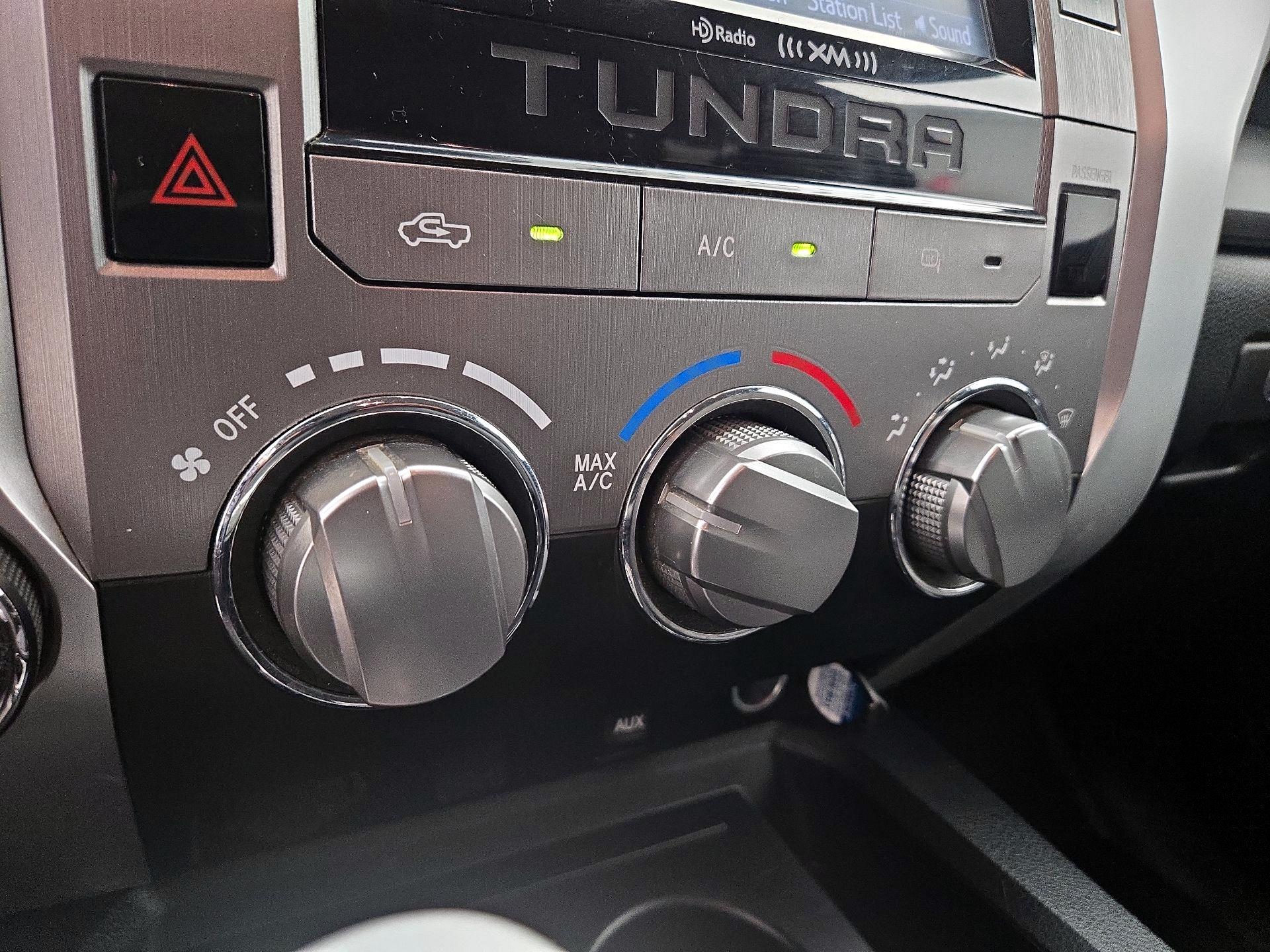 Thumbnail: 2014 Toyota Tundra - 16