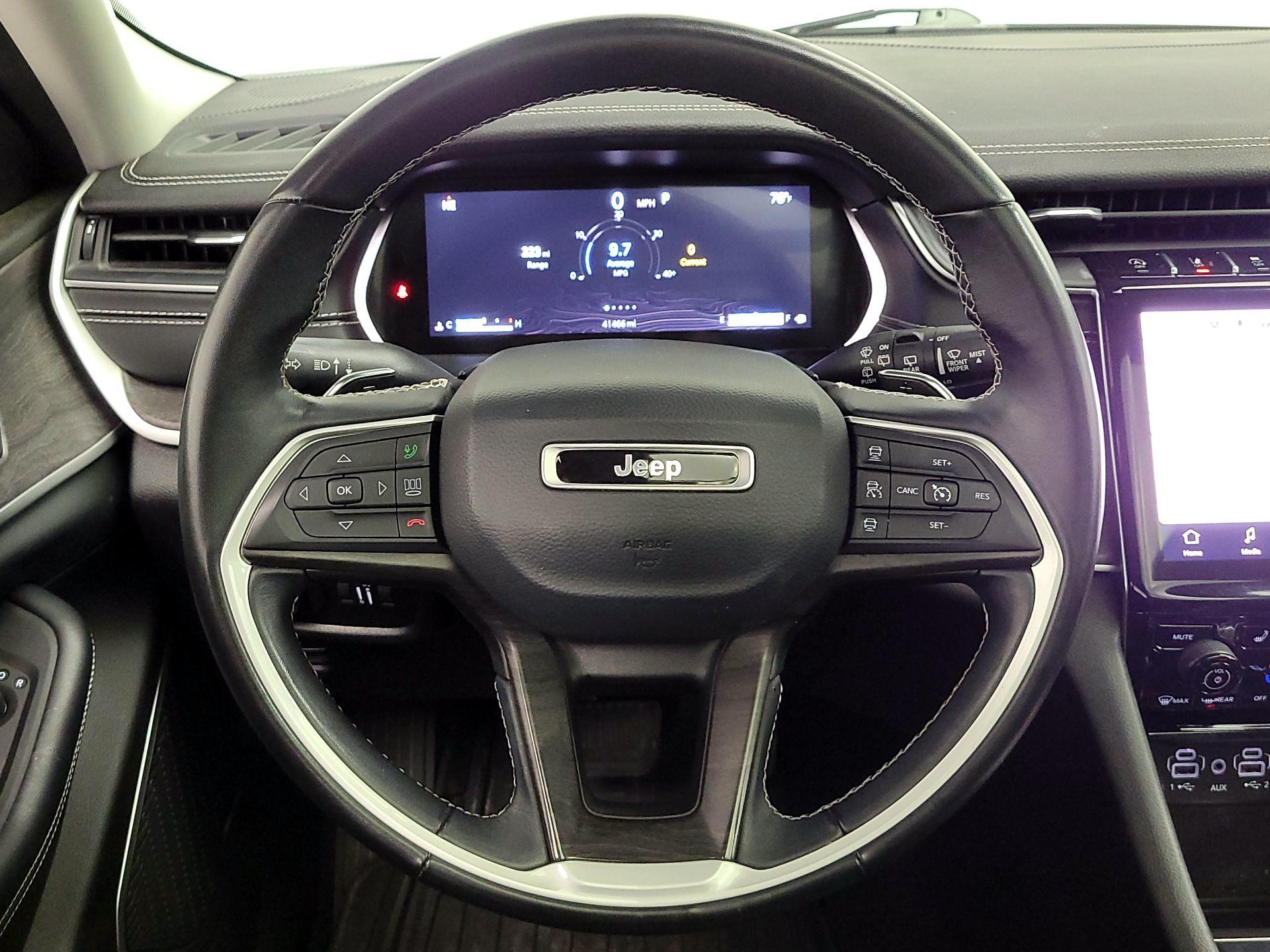 Thumbnail: 2022 Jeep Grand Cherokee L - 10