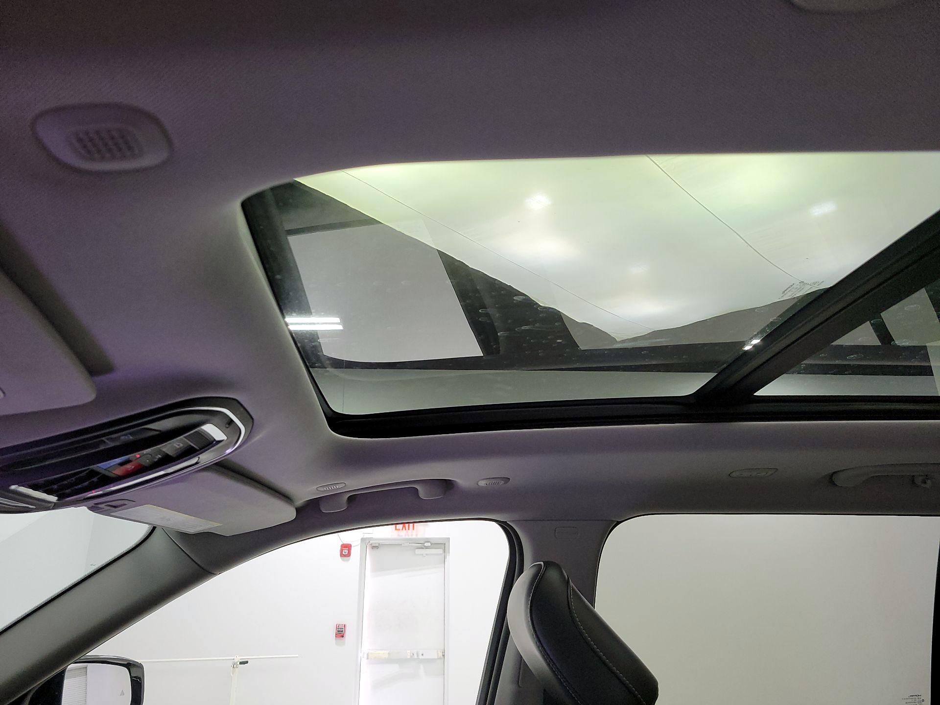 Thumbnail: 2022 Jeep Grand Cherokee L - 20