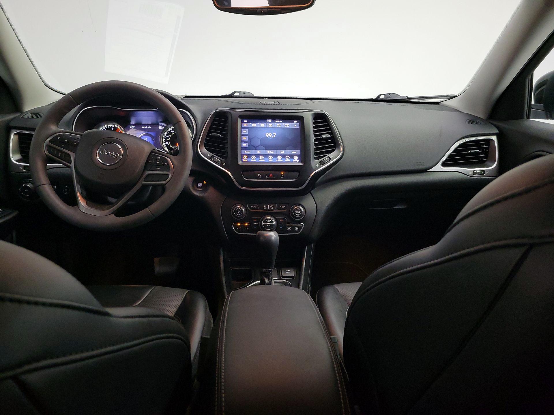 Thumbnail: 2022 Jeep Cherokee - 9