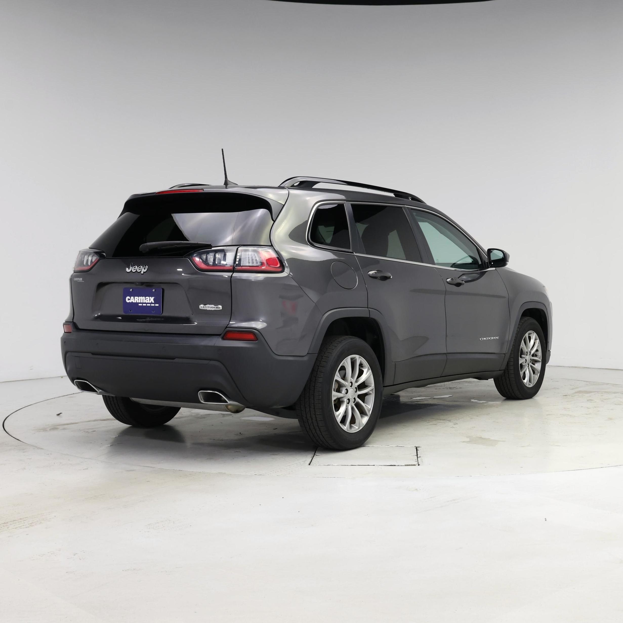Thumbnail: 2022 Jeep Cherokee - 8