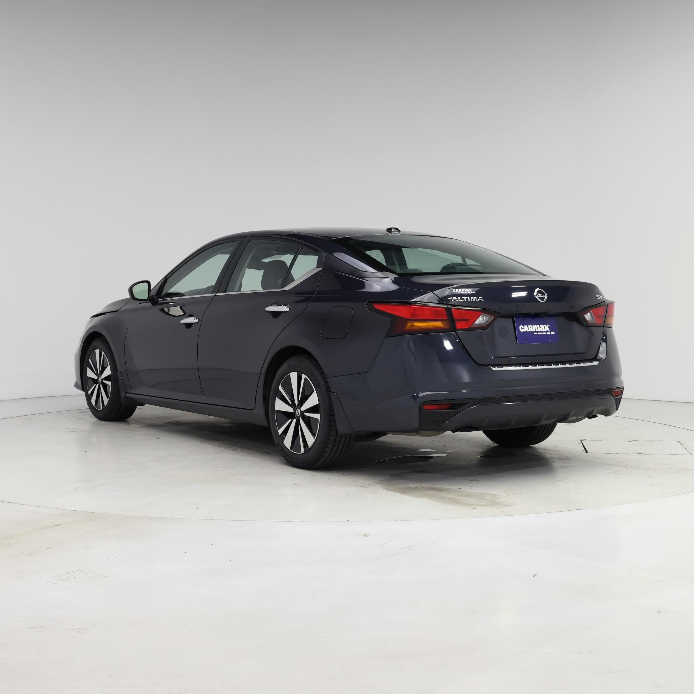 Thumbnail: 2022 Nissan Altima - 2