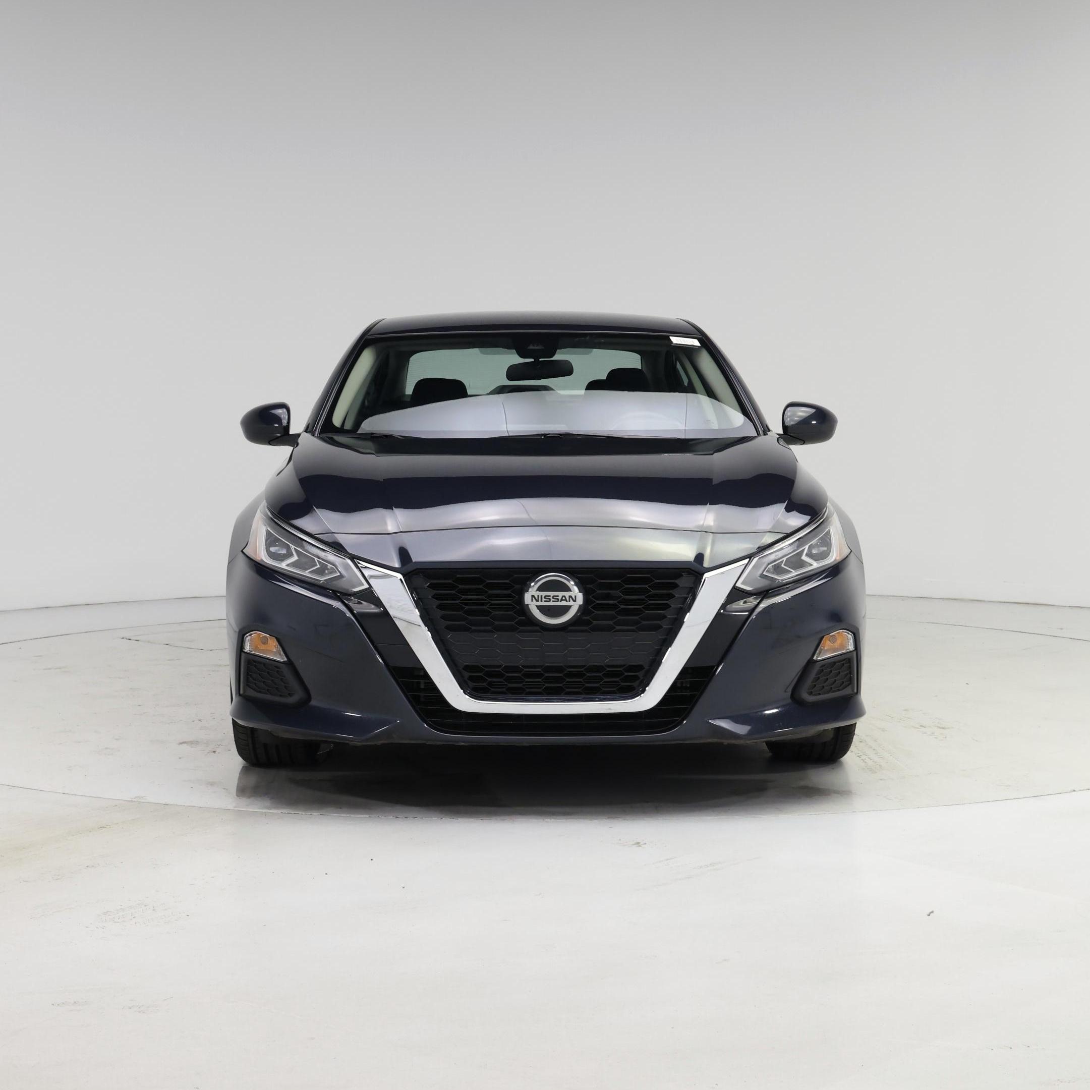 Thumbnail: 2022 Nissan Altima - 5