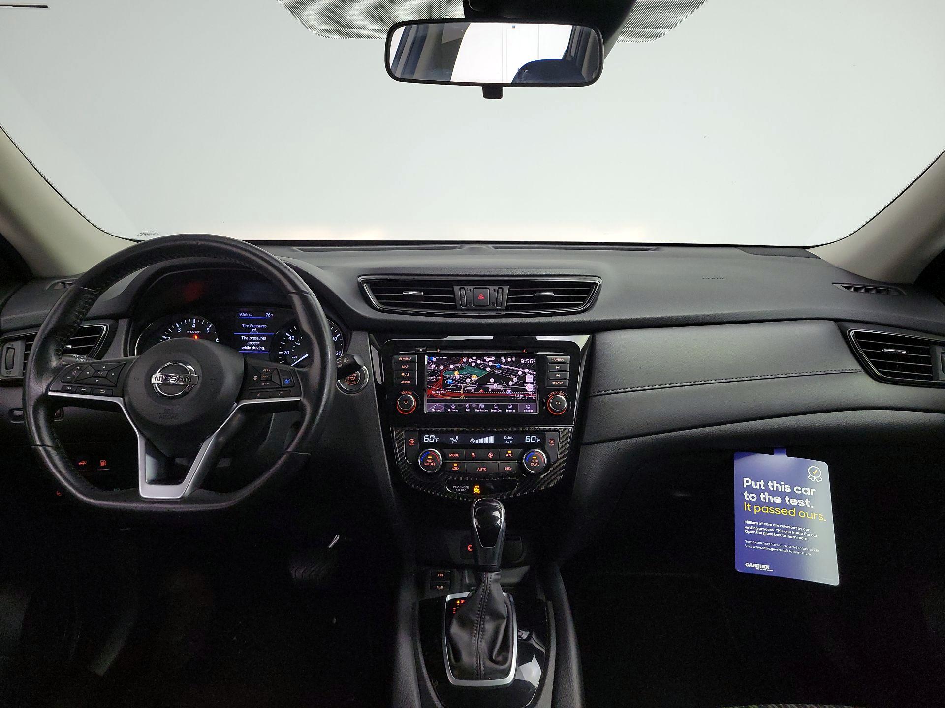 Thumbnail: 2019 Nissan Rogue - 9