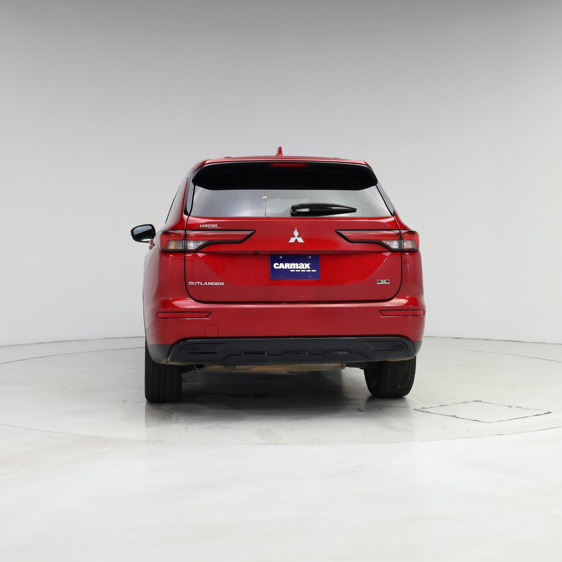 Thumbnail: 2023 Mitsubishi Outlander - 6