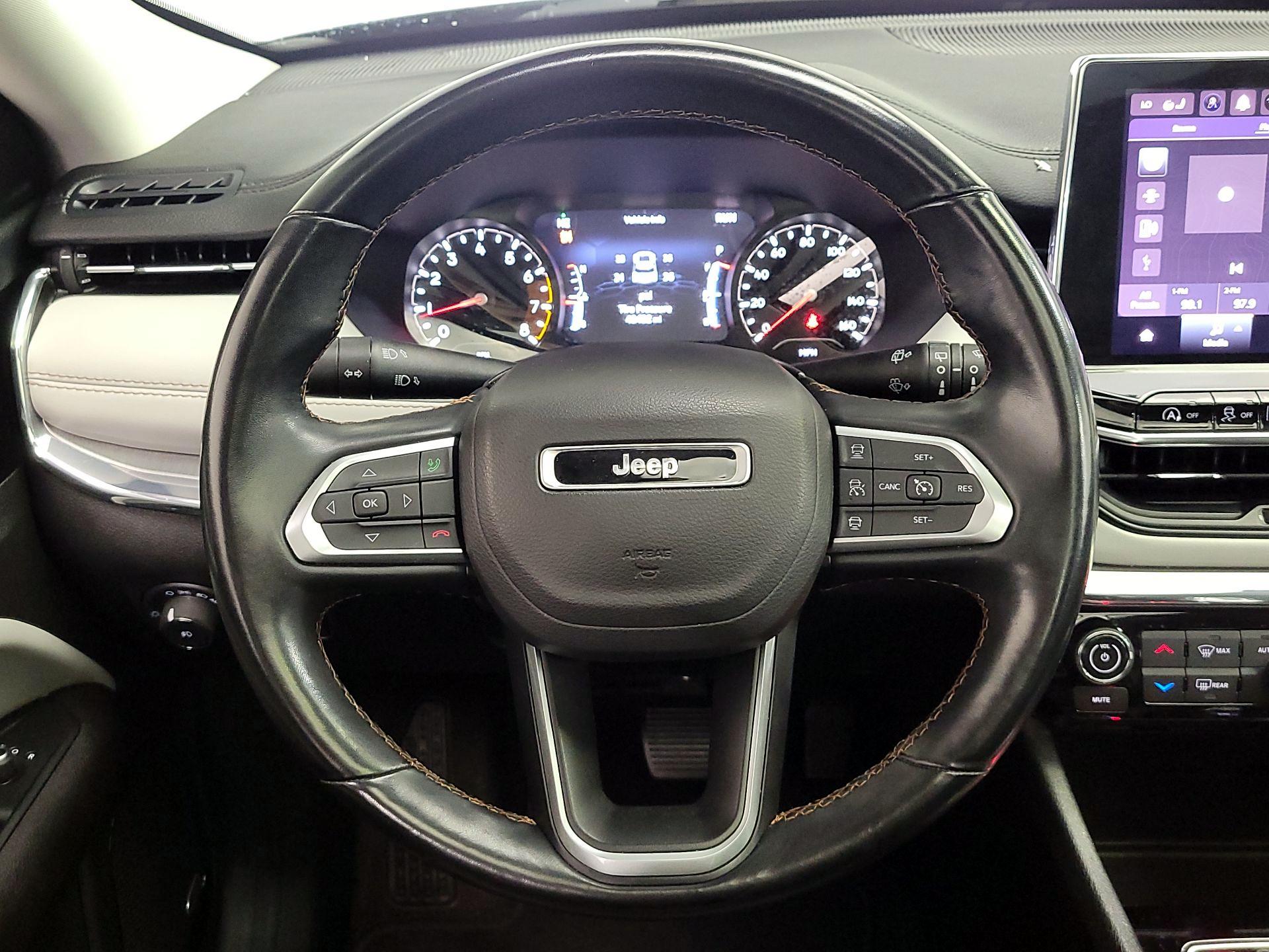 Thumbnail: 2022 Jeep Compass - 10