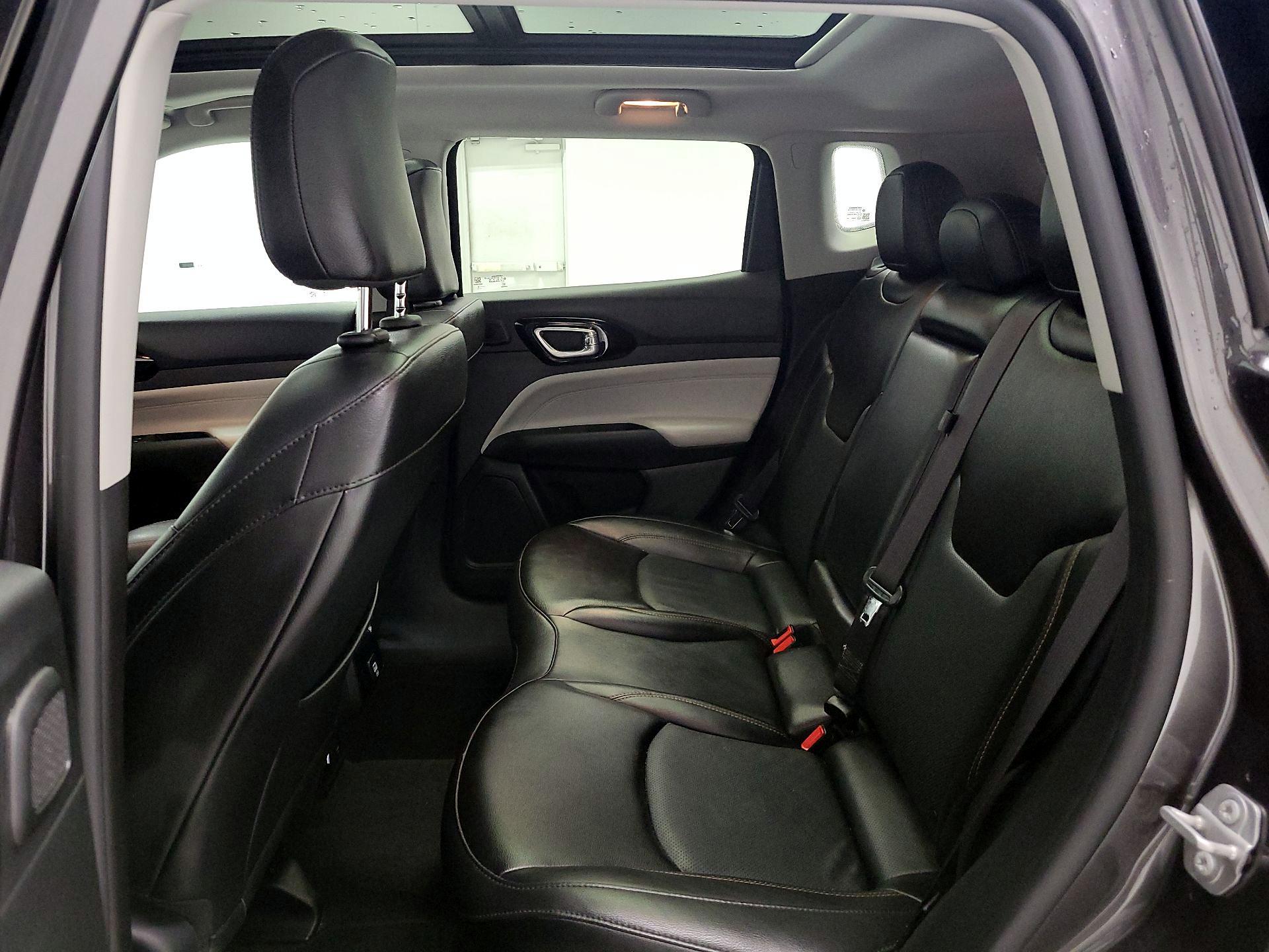 Thumbnail: 2022 Jeep Compass - 20