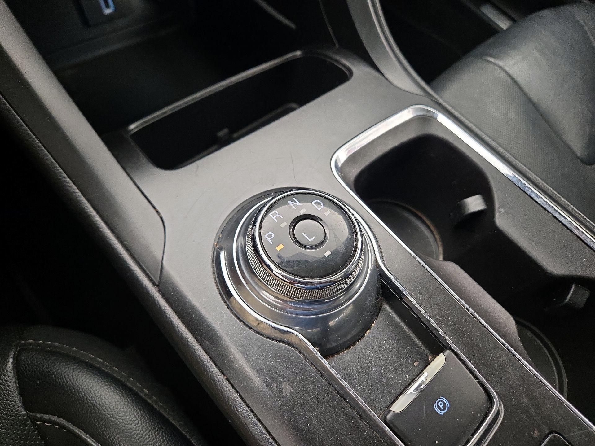Thumbnail: 2018 Ford Fusion - 17
