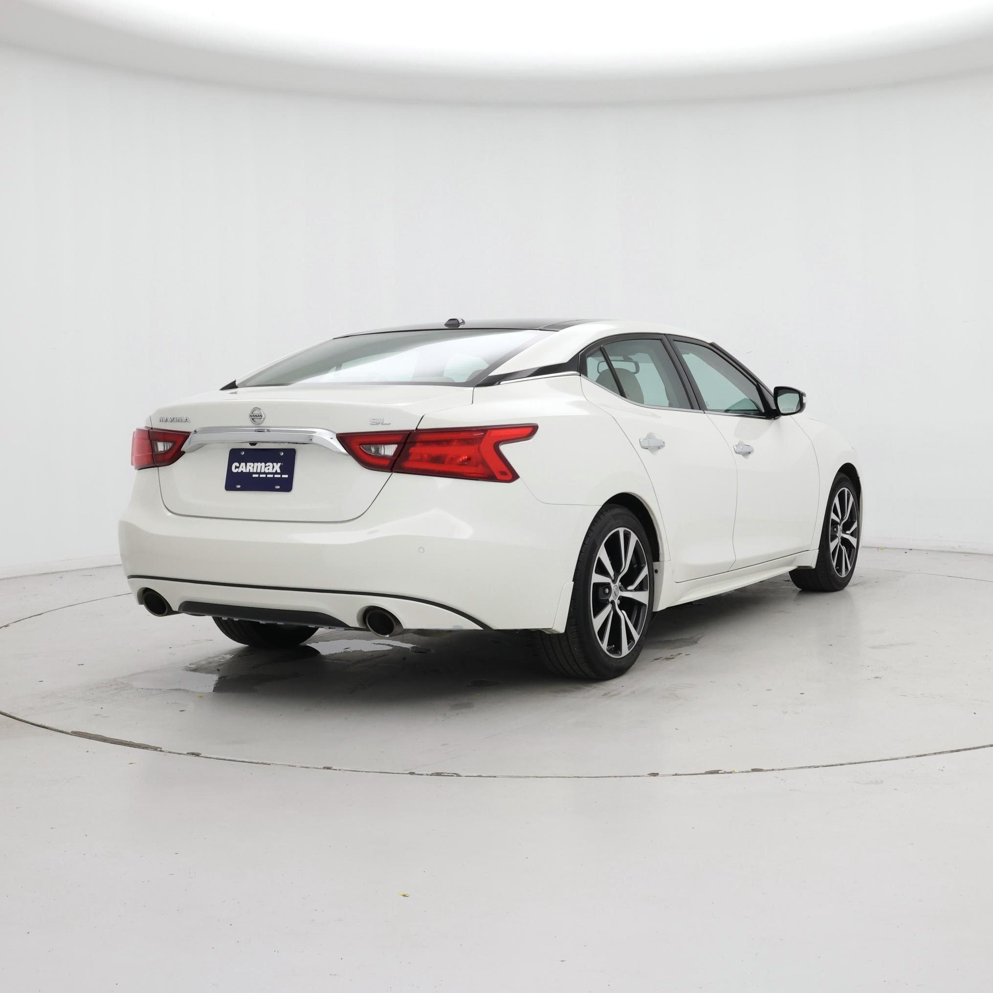 Thumbnail: 2016 Nissan Maxima - 8
