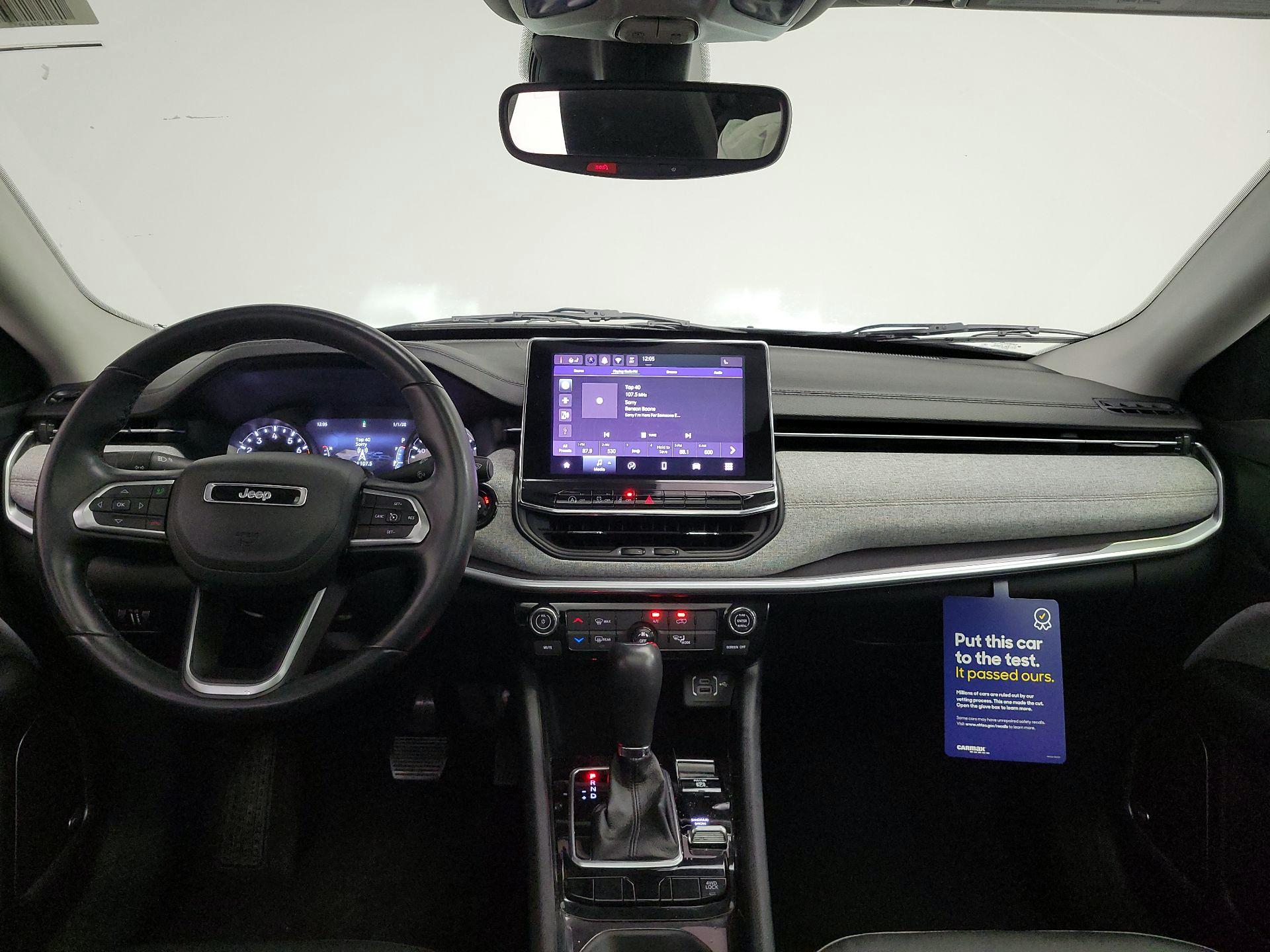 Thumbnail: 2022 Jeep Compass - 9