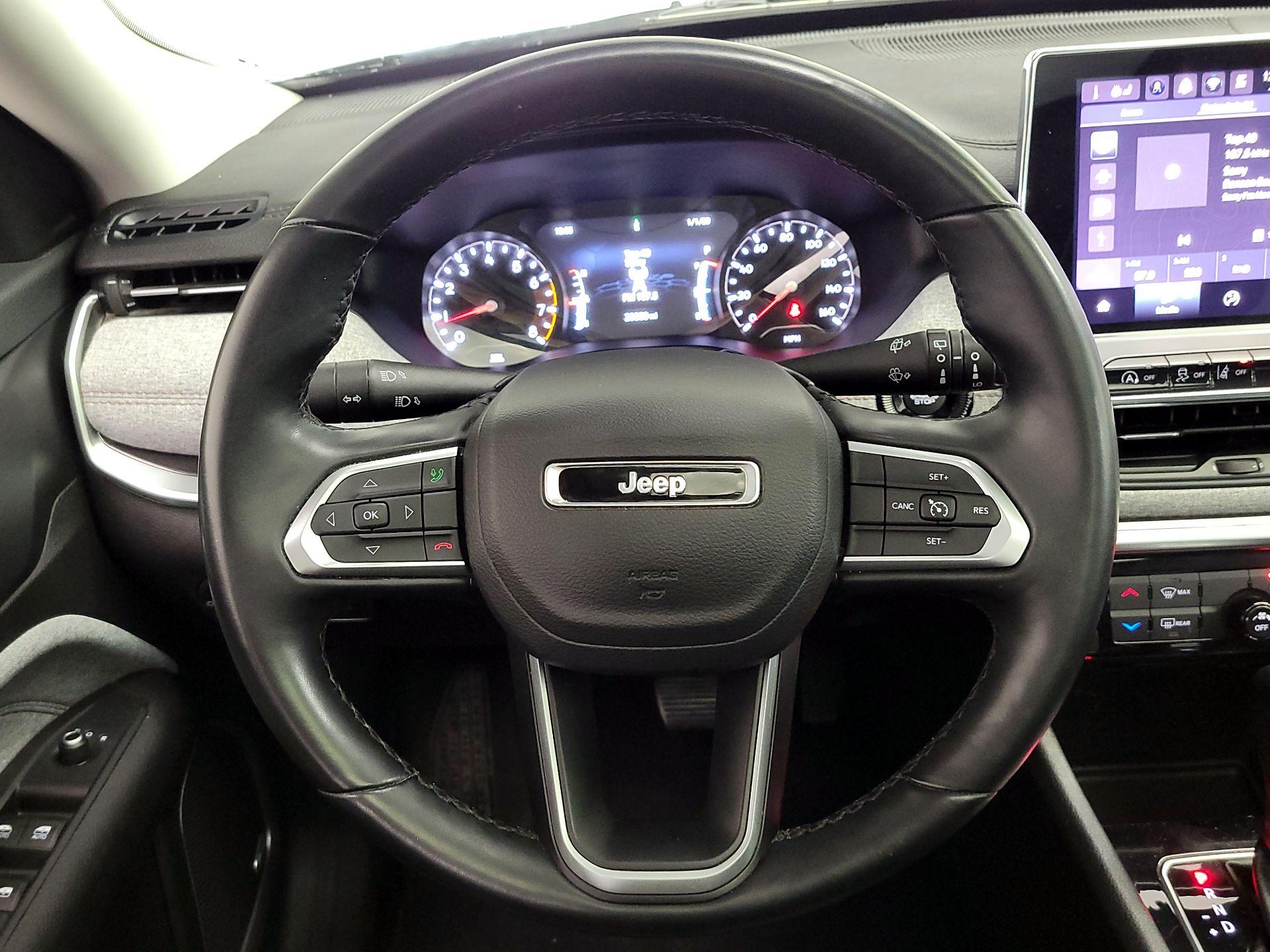 Thumbnail: 2022 Jeep Compass - 10