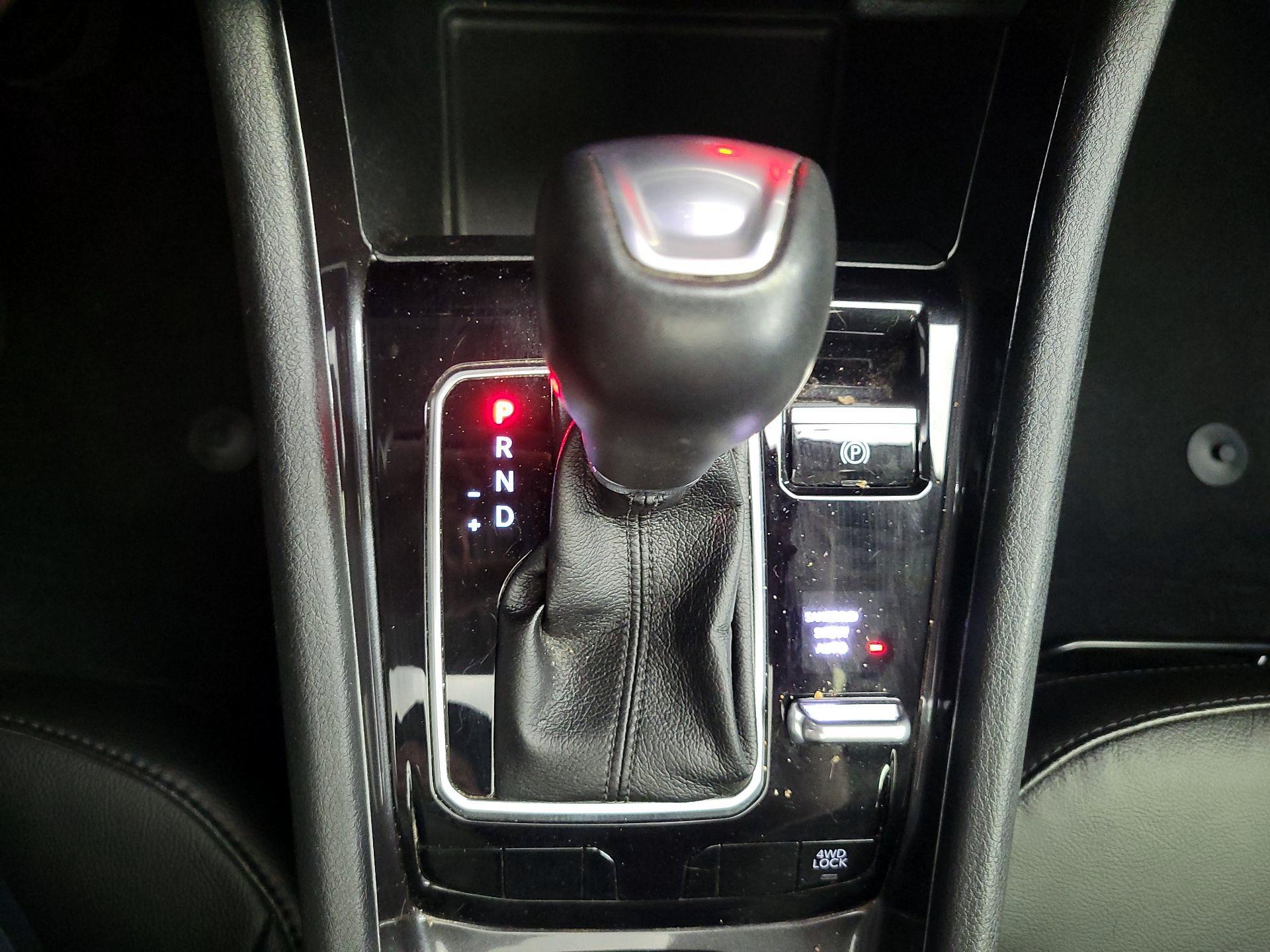 Thumbnail: 2022 Jeep Compass - 17