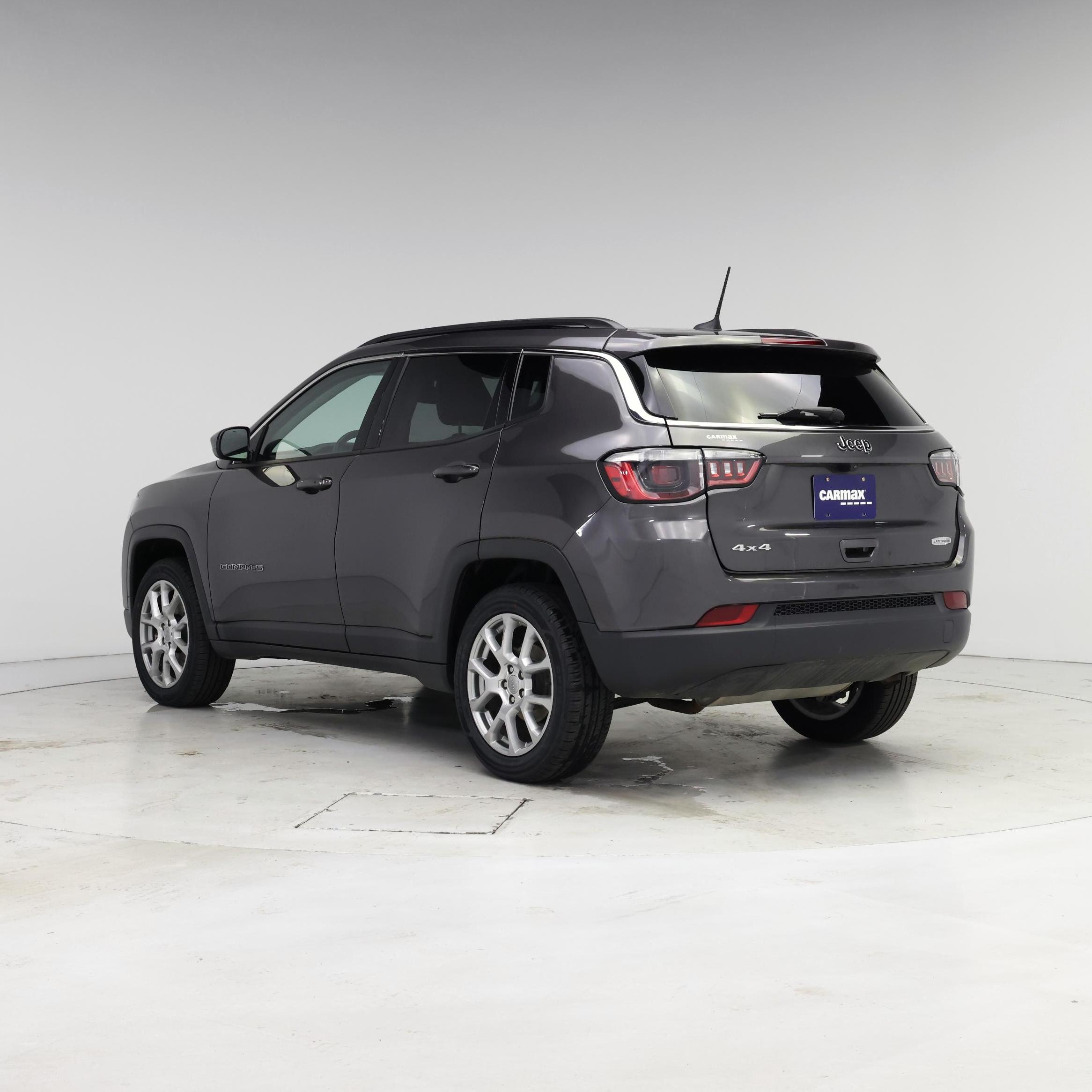 Thumbnail: 2022 Jeep Compass - 2