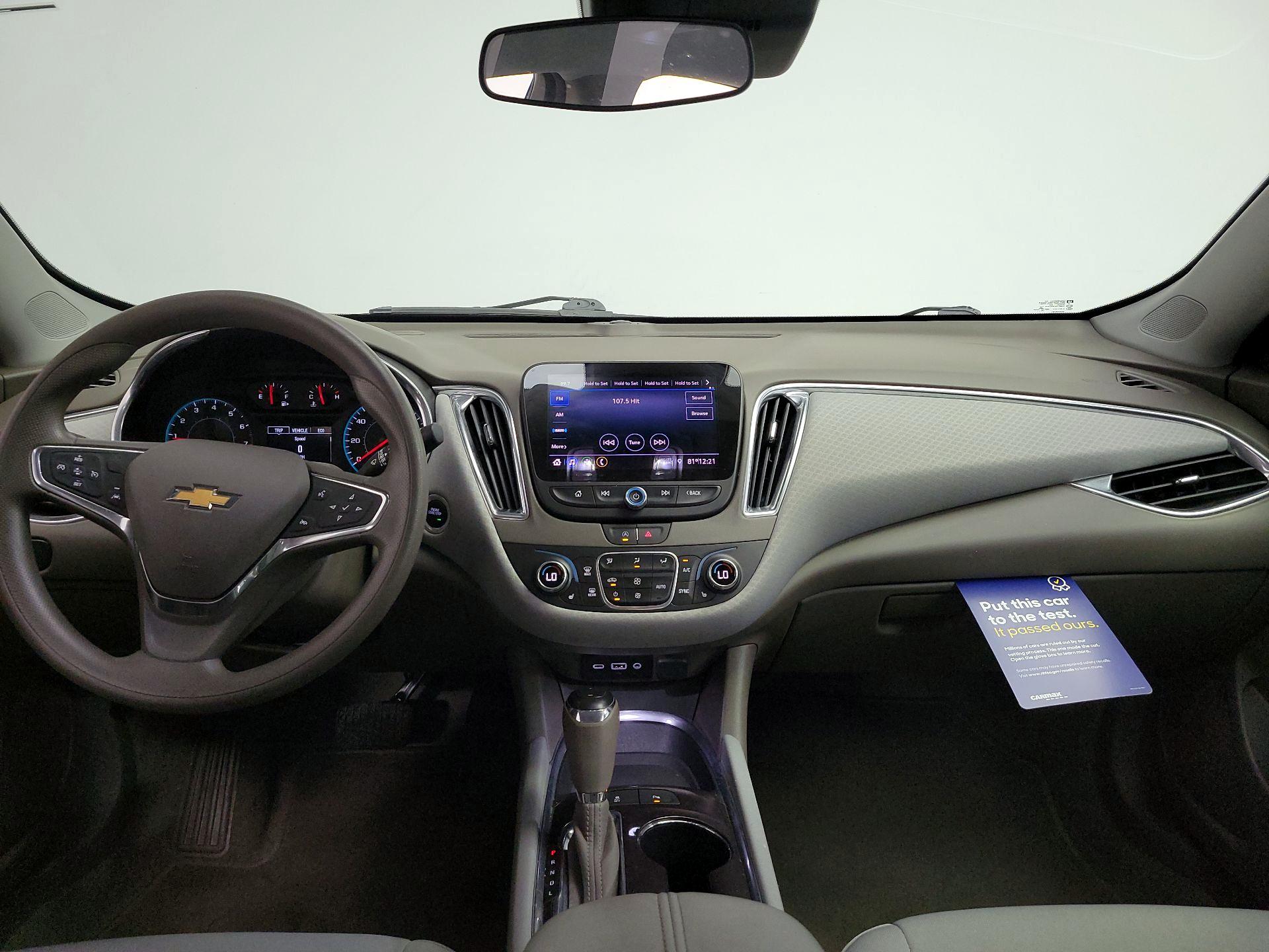 Thumbnail: 2020 Chevrolet Malibu - 9