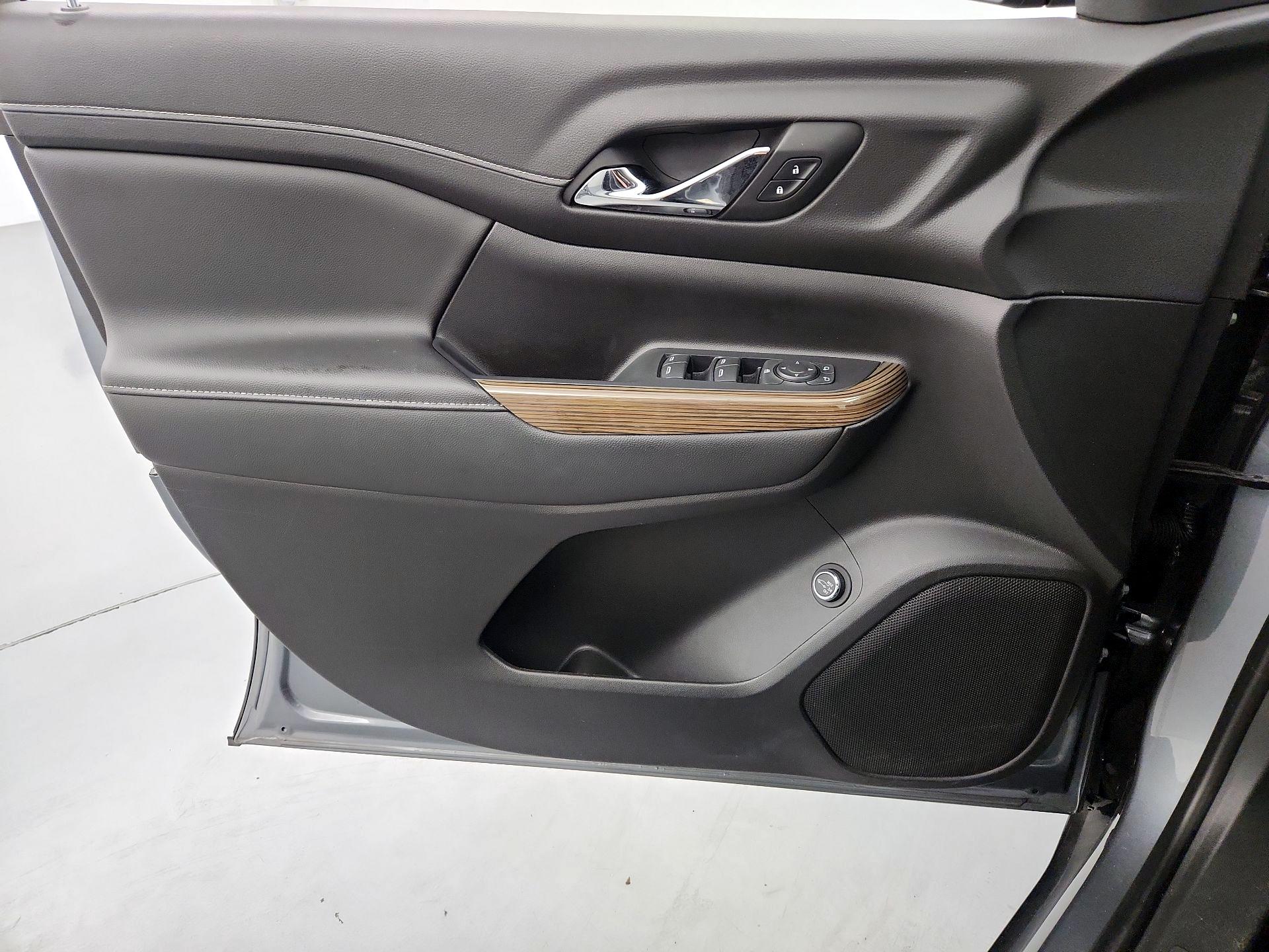 Thumbnail: 2022 GMC Acadia - 12