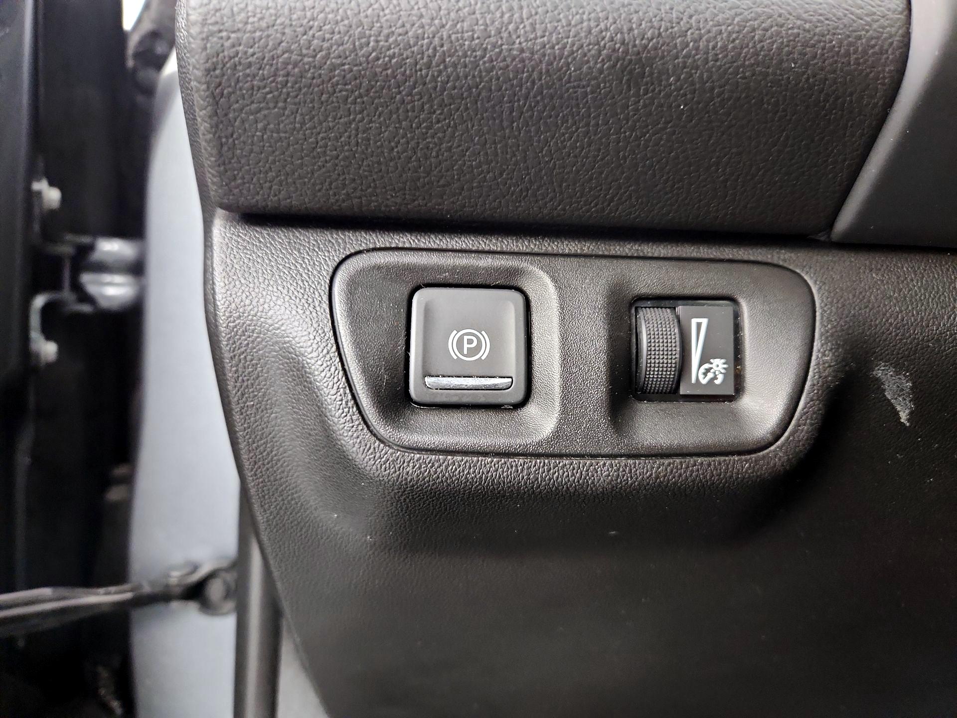 Thumbnail: 2022 GMC Acadia - 13