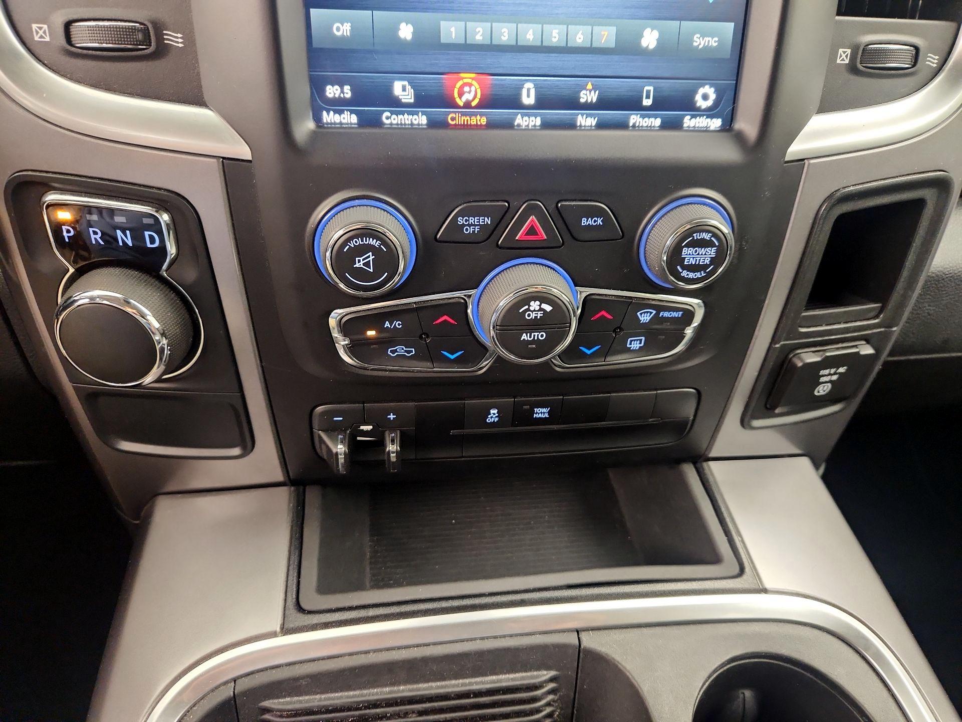 Thumbnail: 2023 RAM 1500 Classic - 17