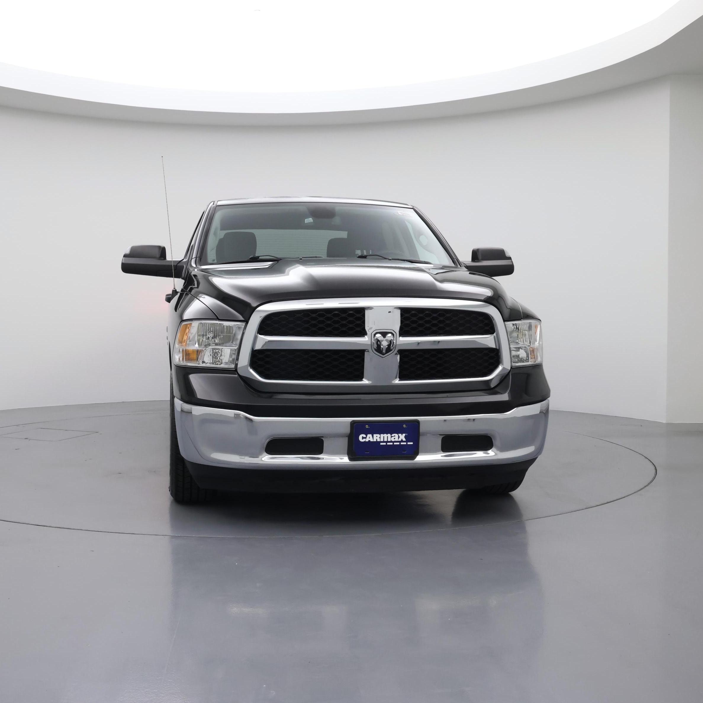 Thumbnail: 2023 RAM 1500 Classic - 5