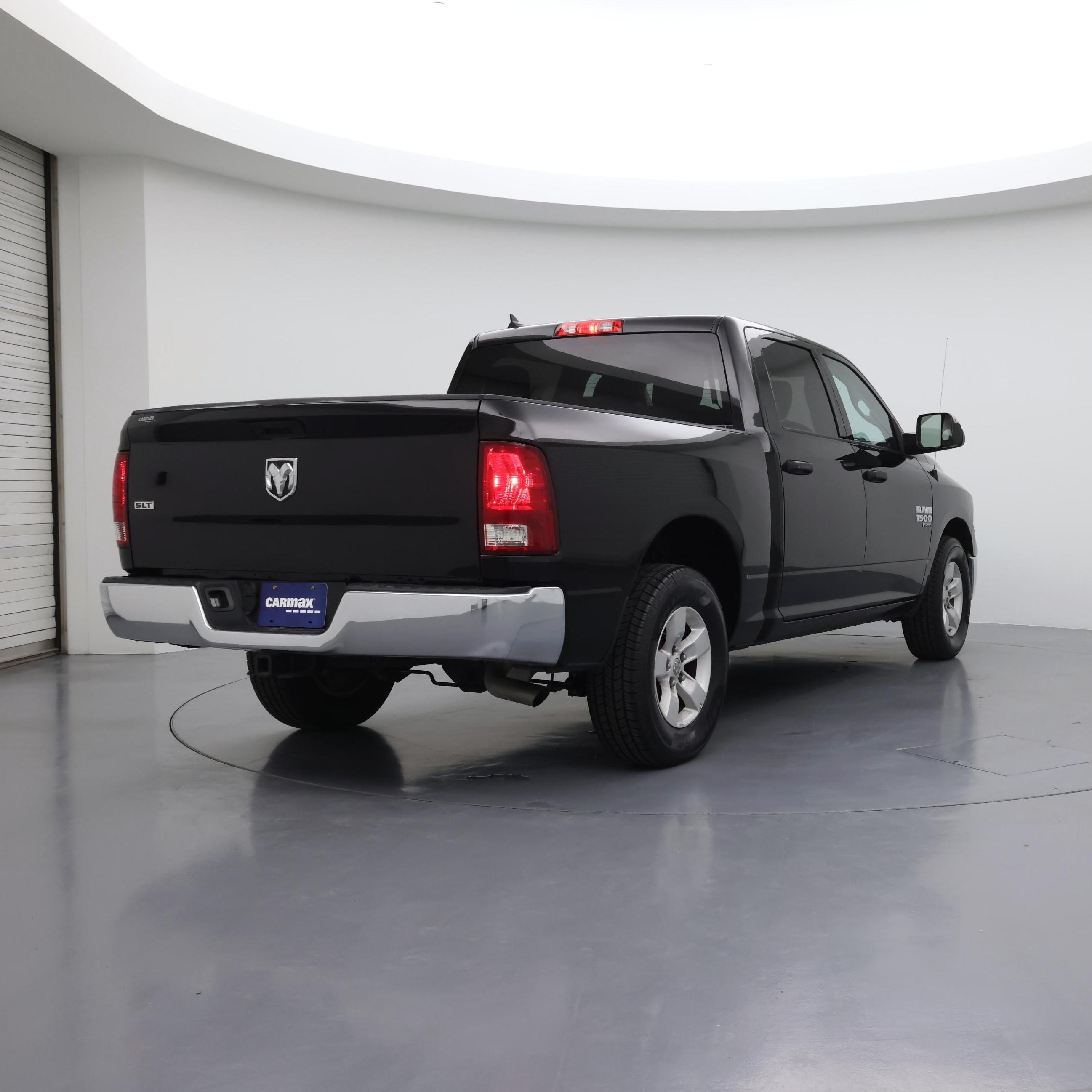 Thumbnail: 2023 RAM 1500 Classic - 8