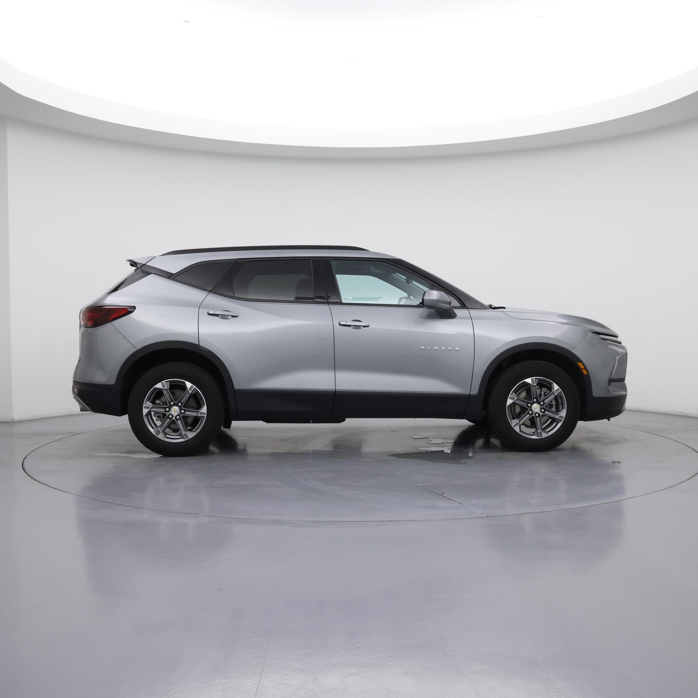 Thumbnail: 2023 Chevrolet Blazer - 7