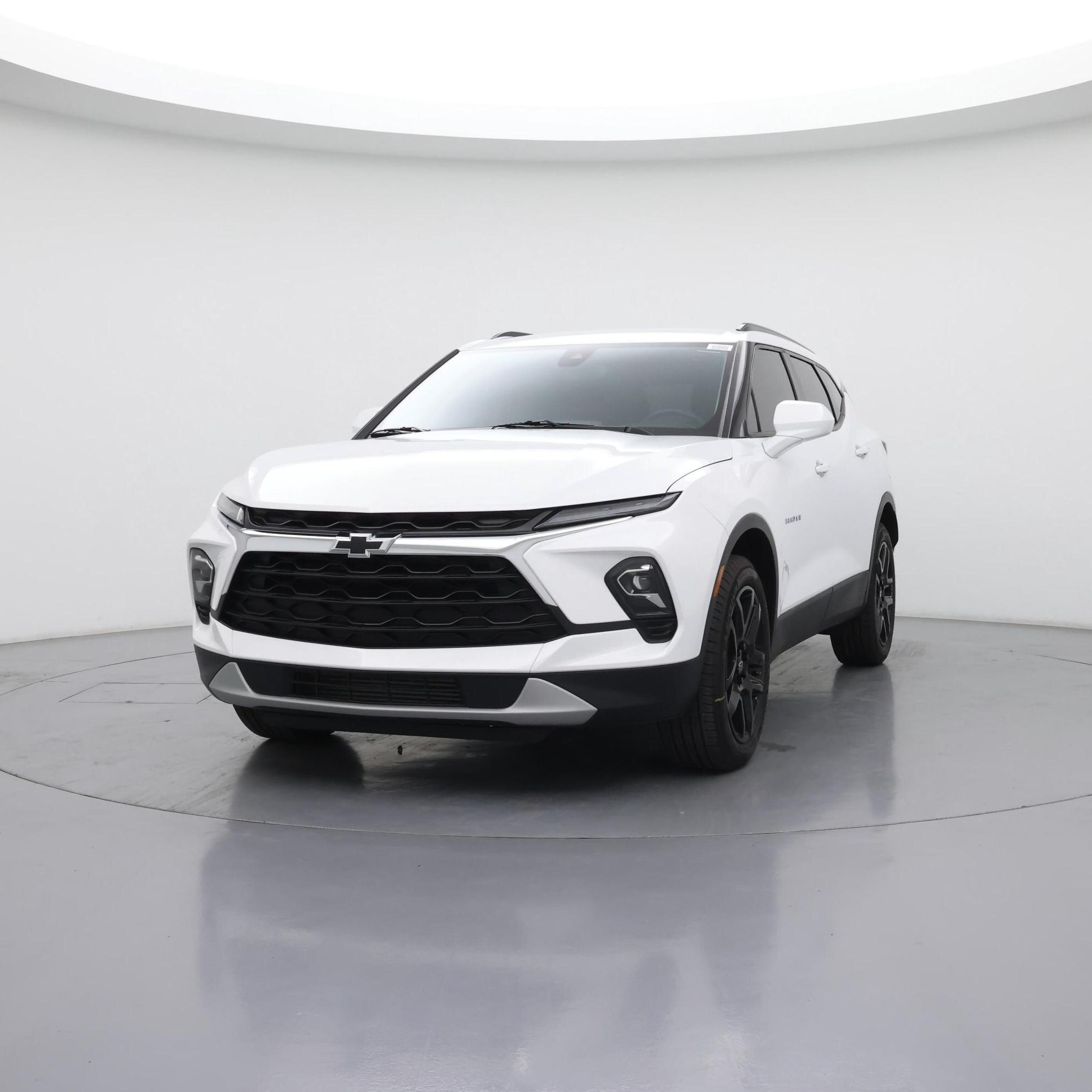 Thumbnail: 2023 Chevrolet Blazer - 4