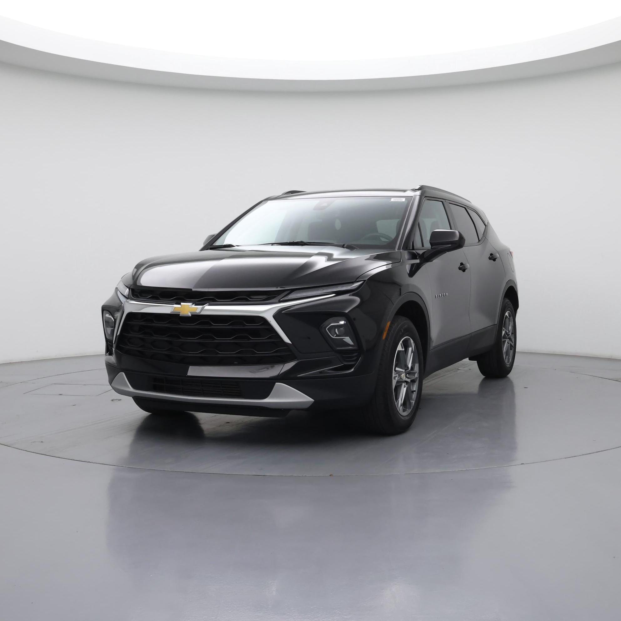 Thumbnail: 2023 Chevrolet Blazer - 4