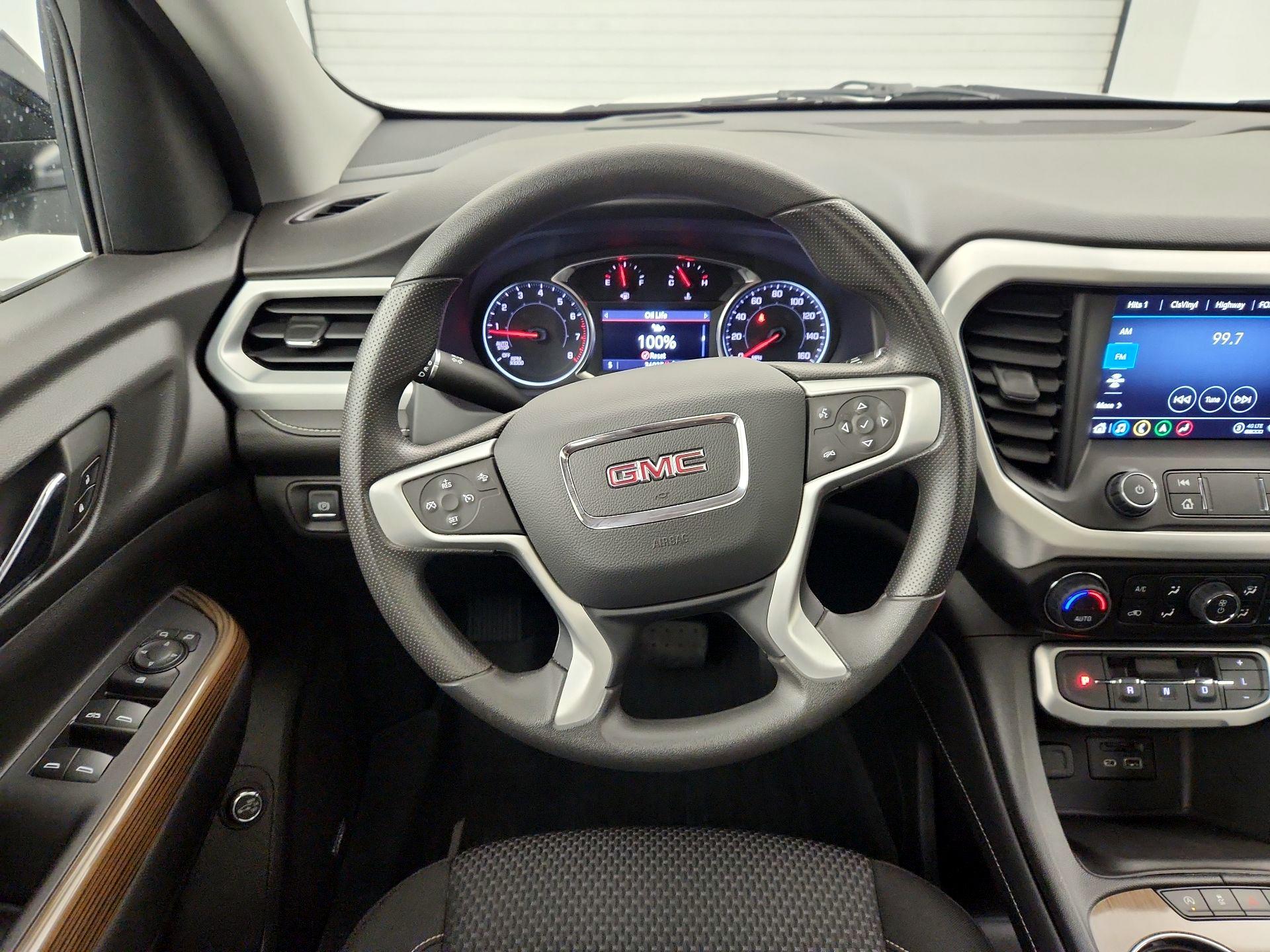 Thumbnail: 2022 GMC Acadia - 10