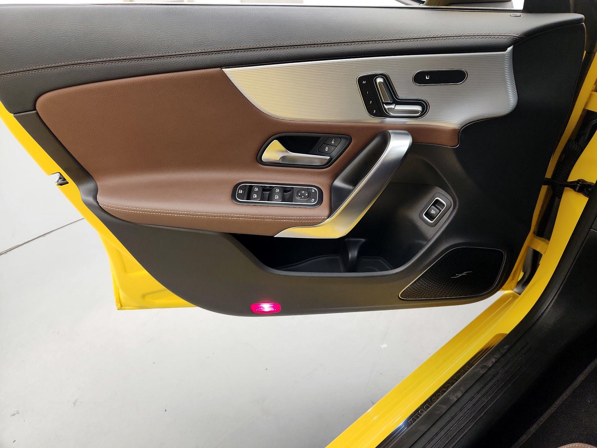 Thumbnail: 2020 Mercedes-Benz CLA - 12