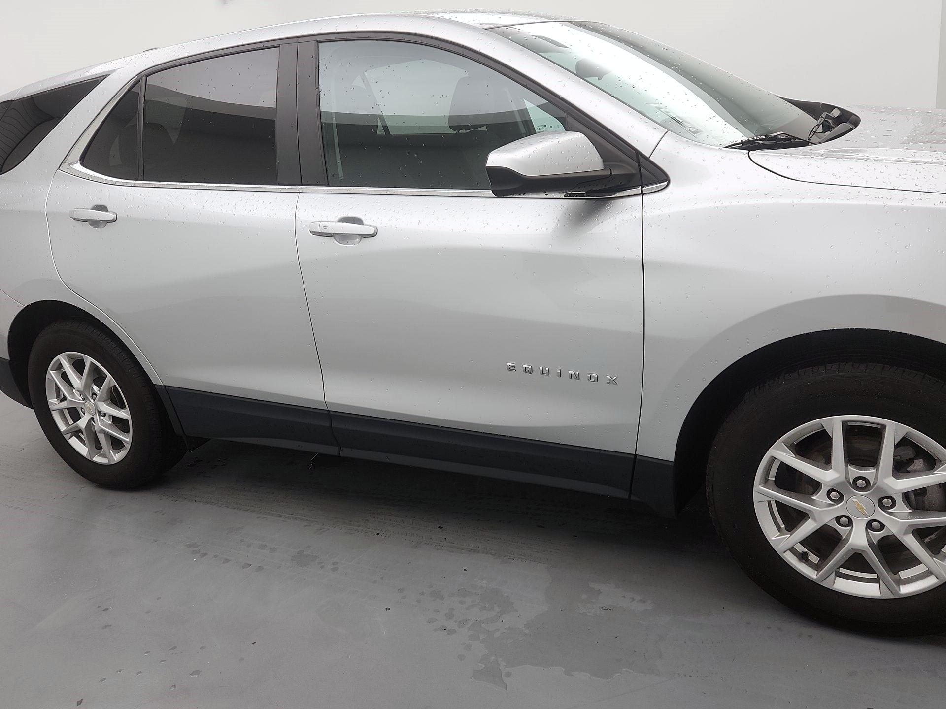 Thumbnail: 2022 Chevrolet Equinox - 1