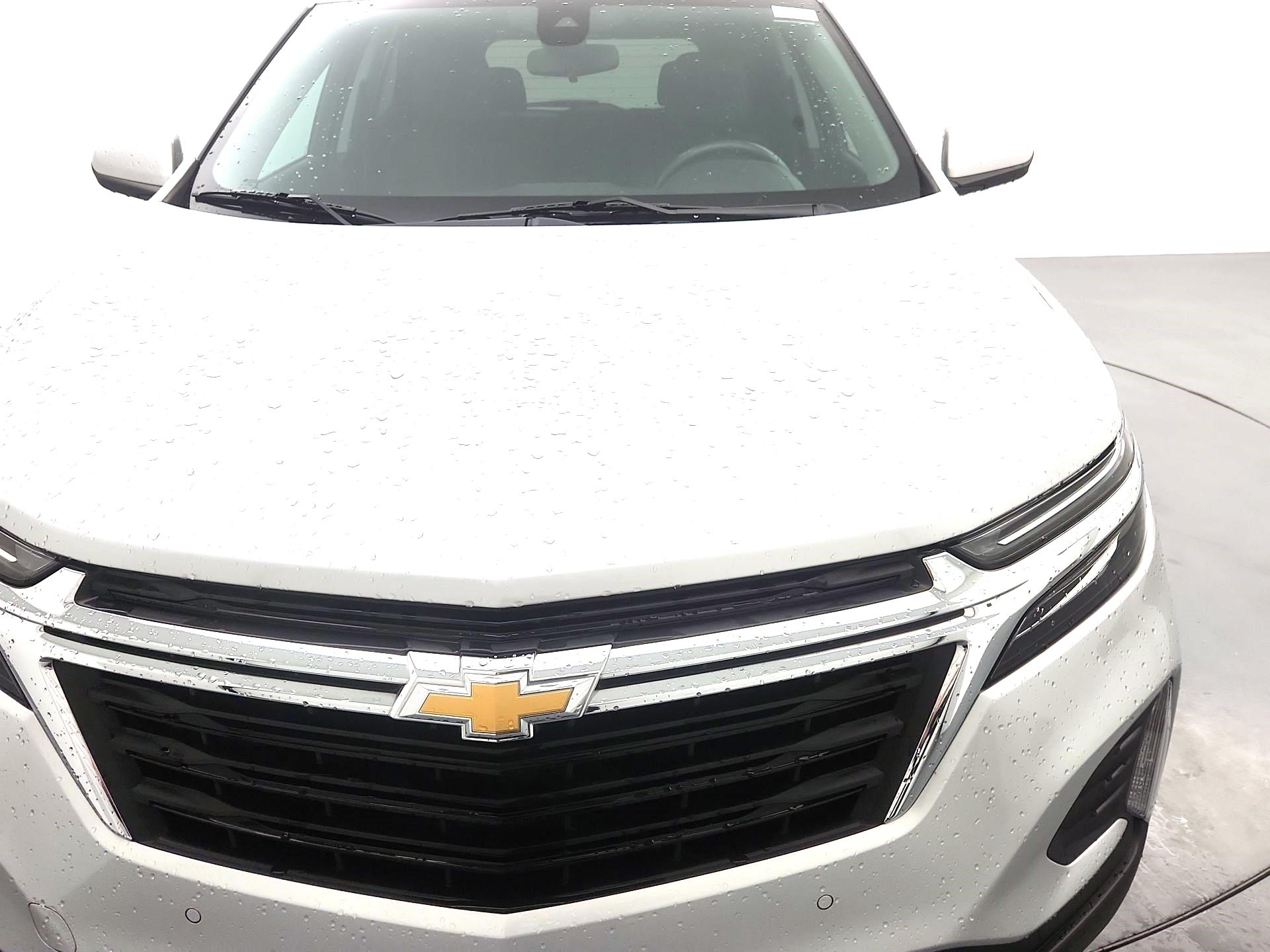 Thumbnail: 2022 Chevrolet Equinox - 2