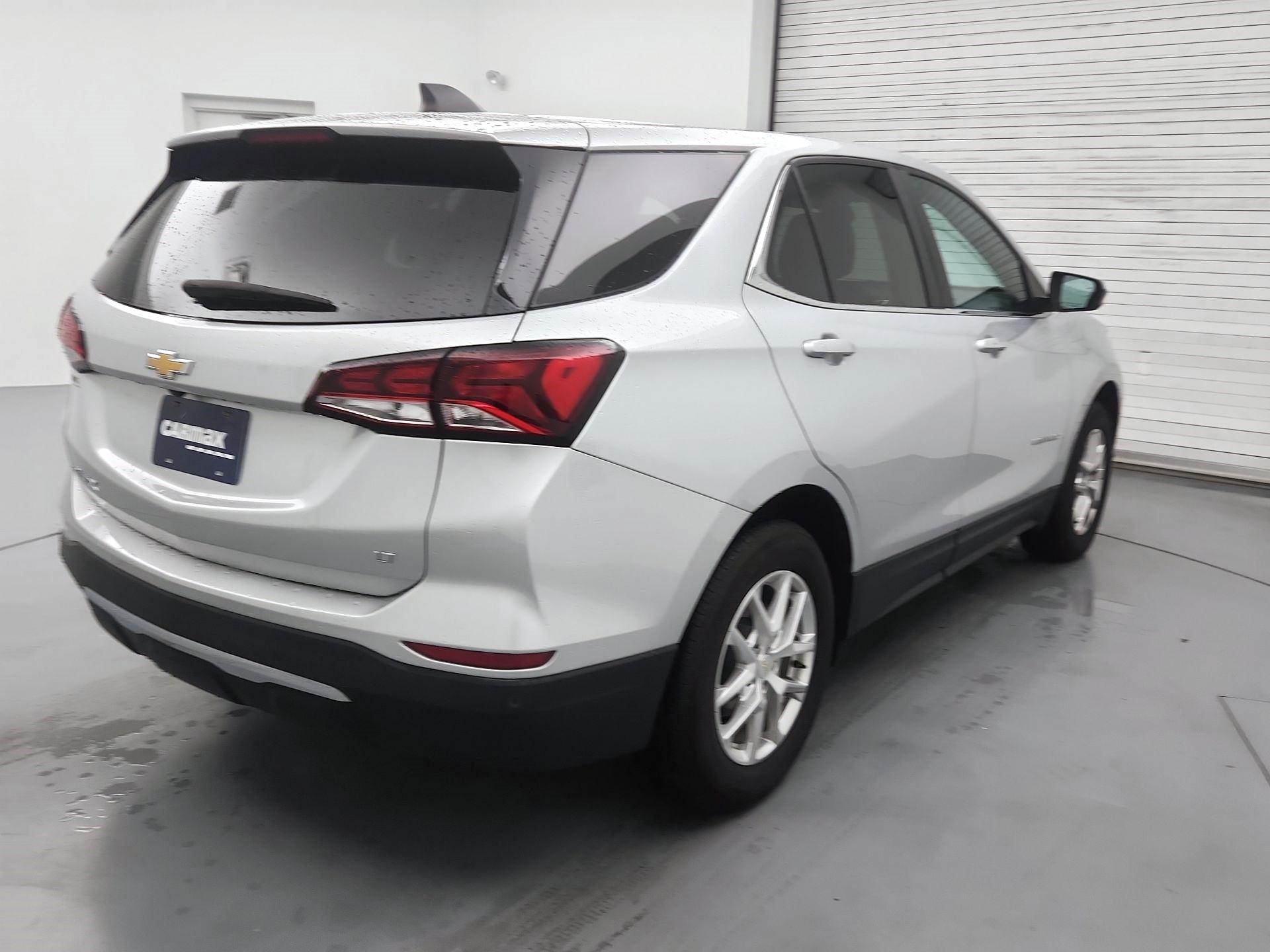 Thumbnail: 2022 Chevrolet Equinox - 5