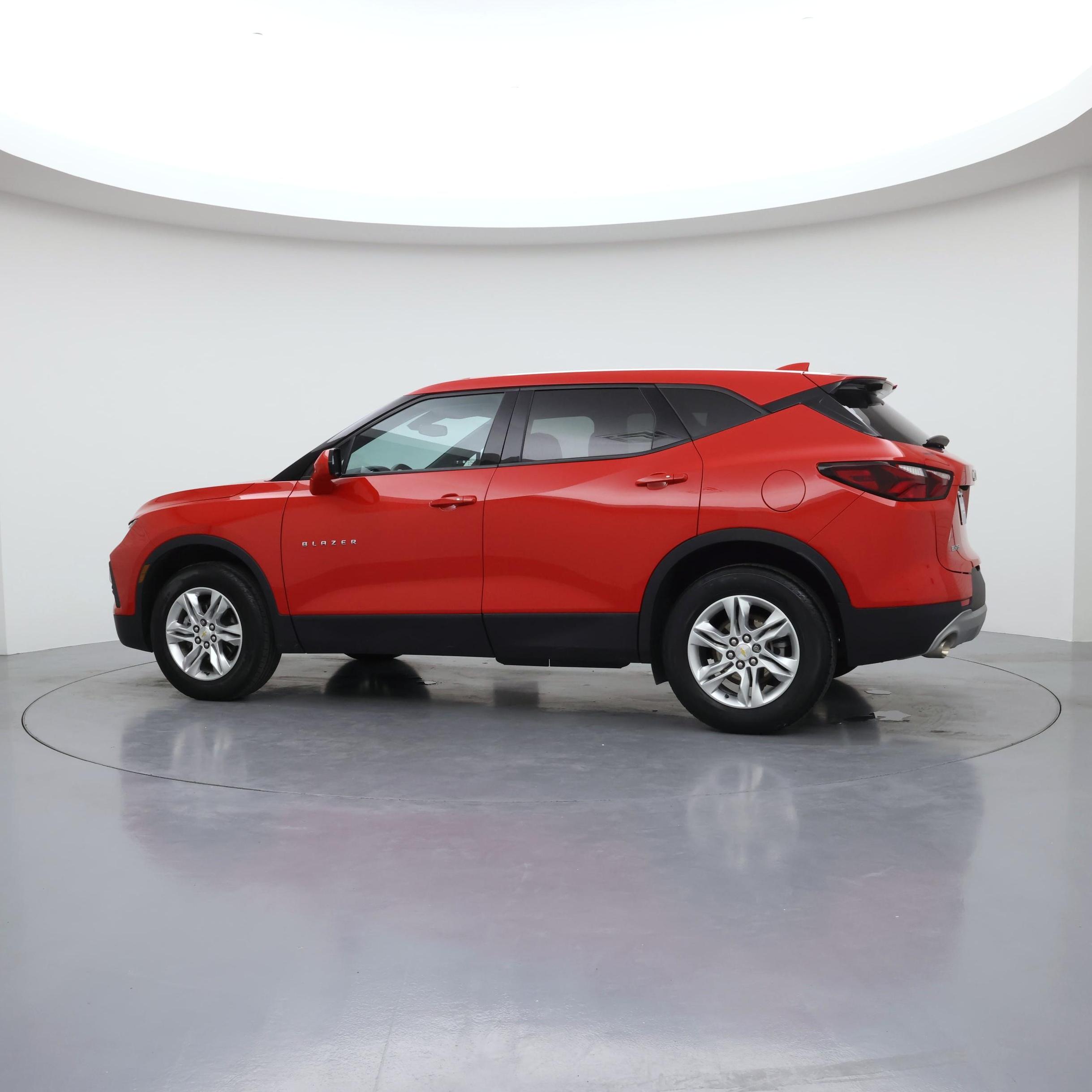 Thumbnail: 2022 Chevrolet Blazer - 2