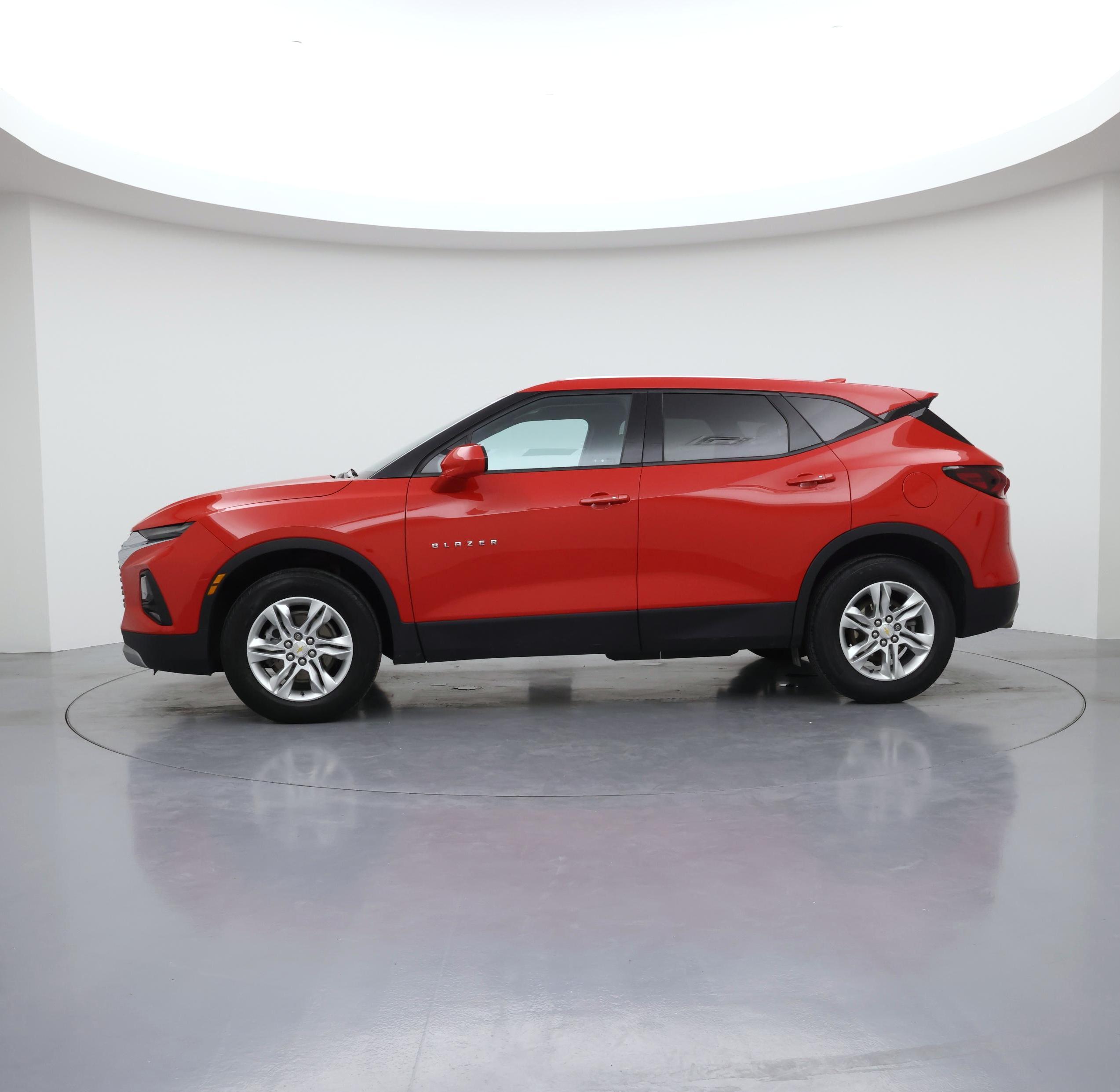 Thumbnail: 2022 Chevrolet Blazer - 3