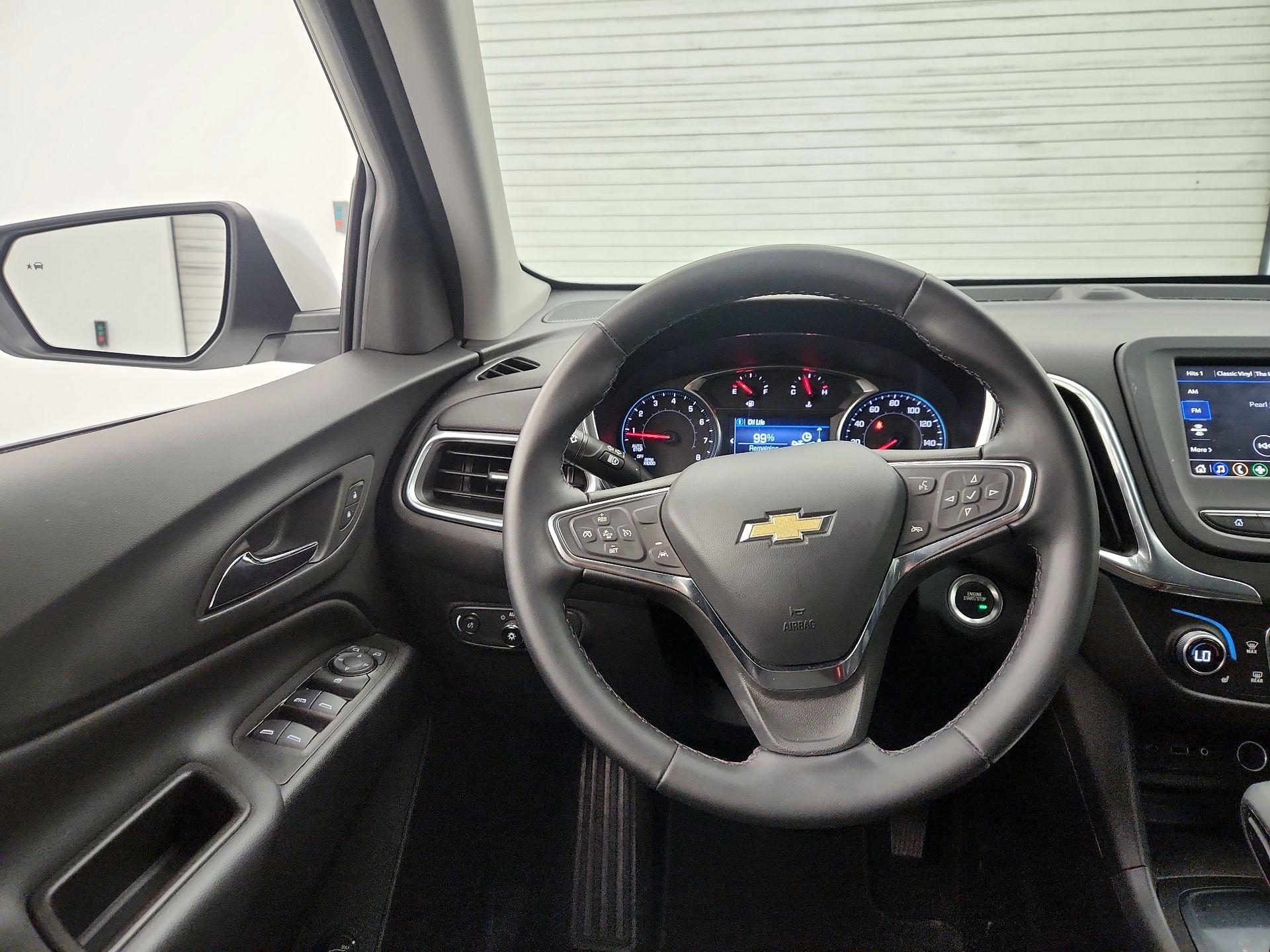 Thumbnail: 2023 Chevrolet Equinox - 10