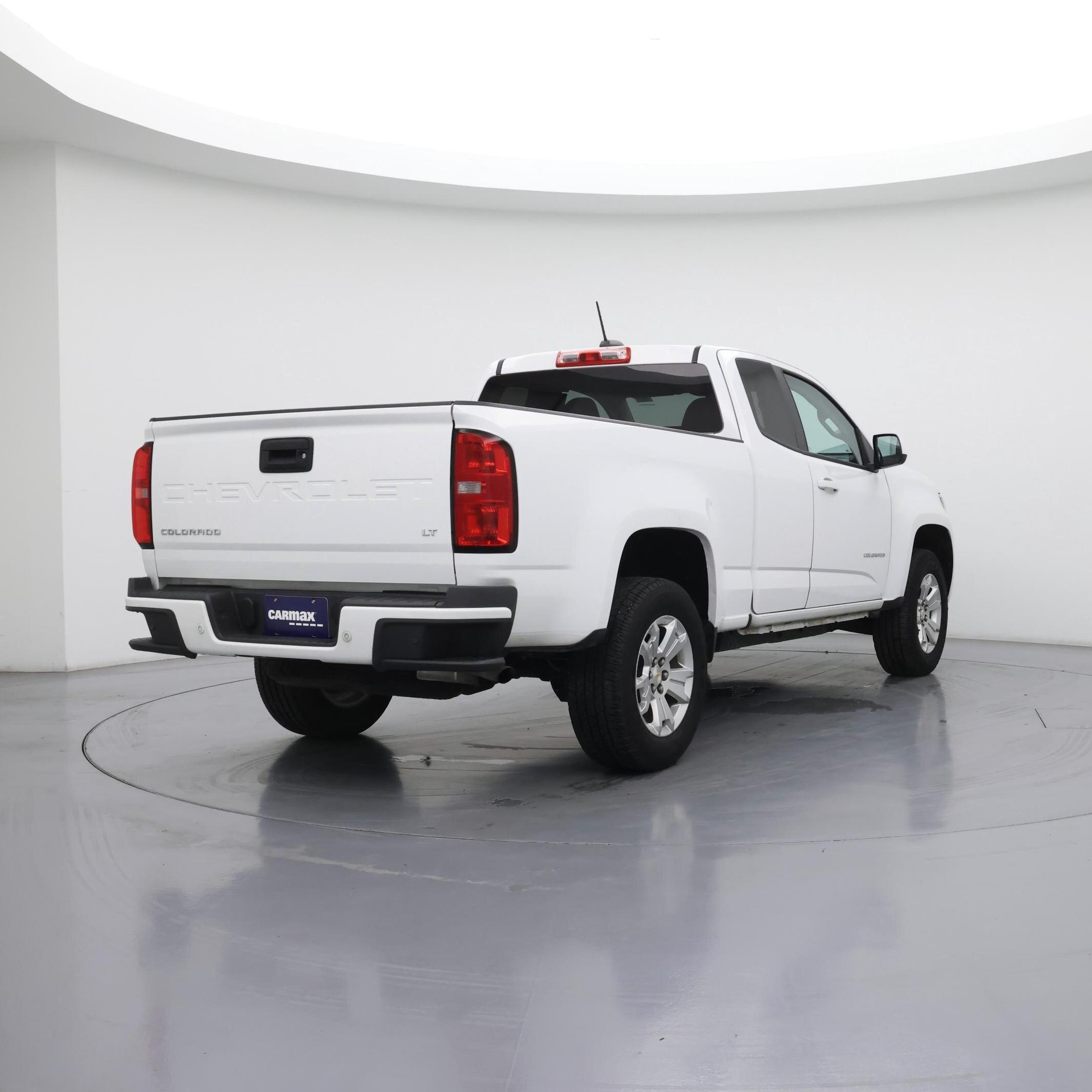 Thumbnail: 2022 Chevrolet Colorado - 8