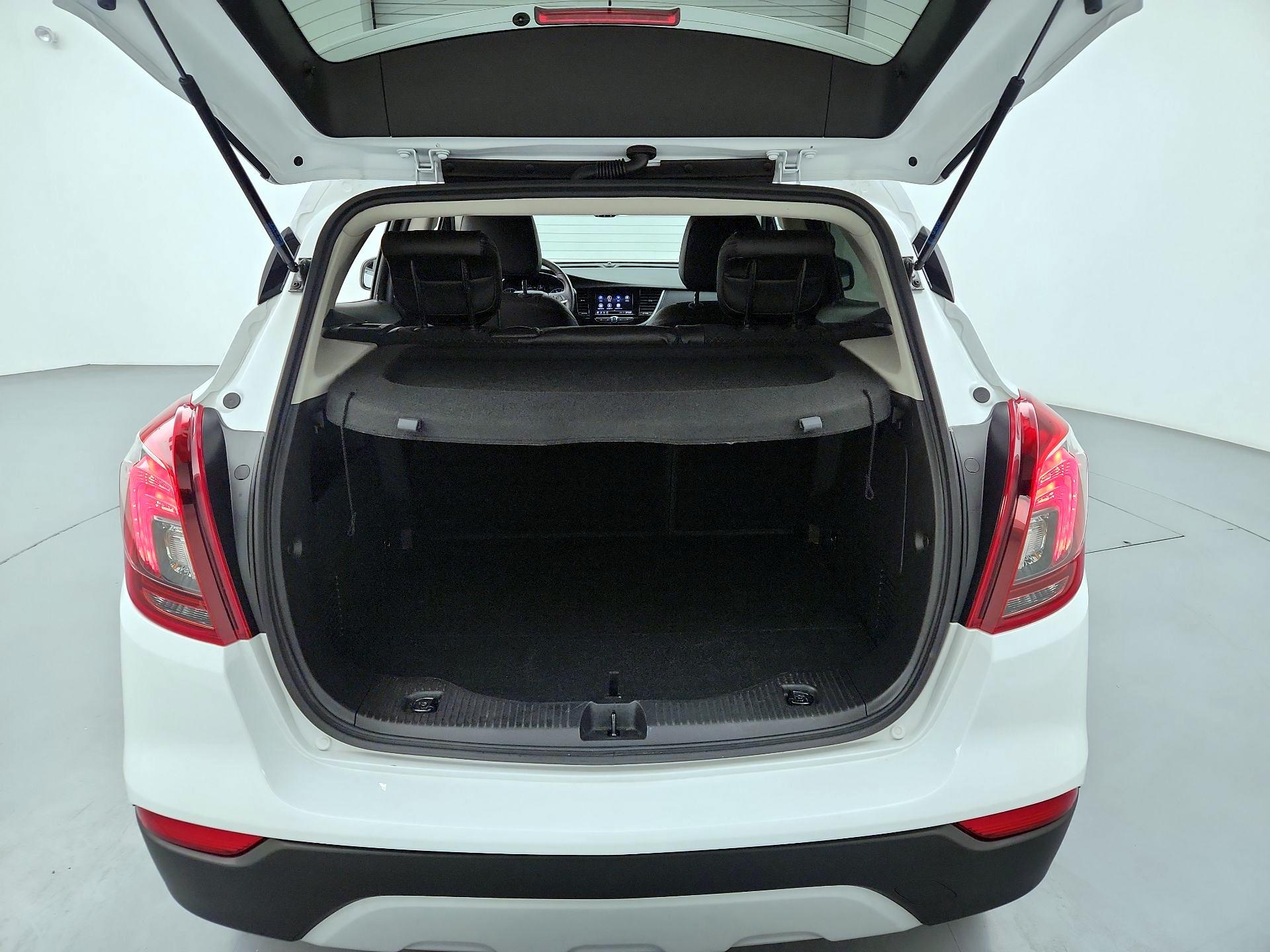 Thumbnail: 2022 Buick Encore - 20