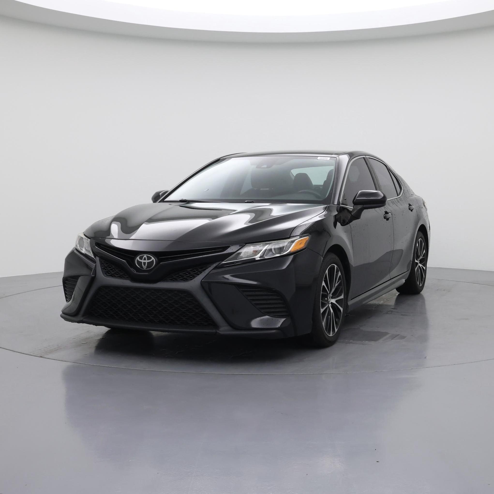 Thumbnail: 2020 Toyota Camry - 4