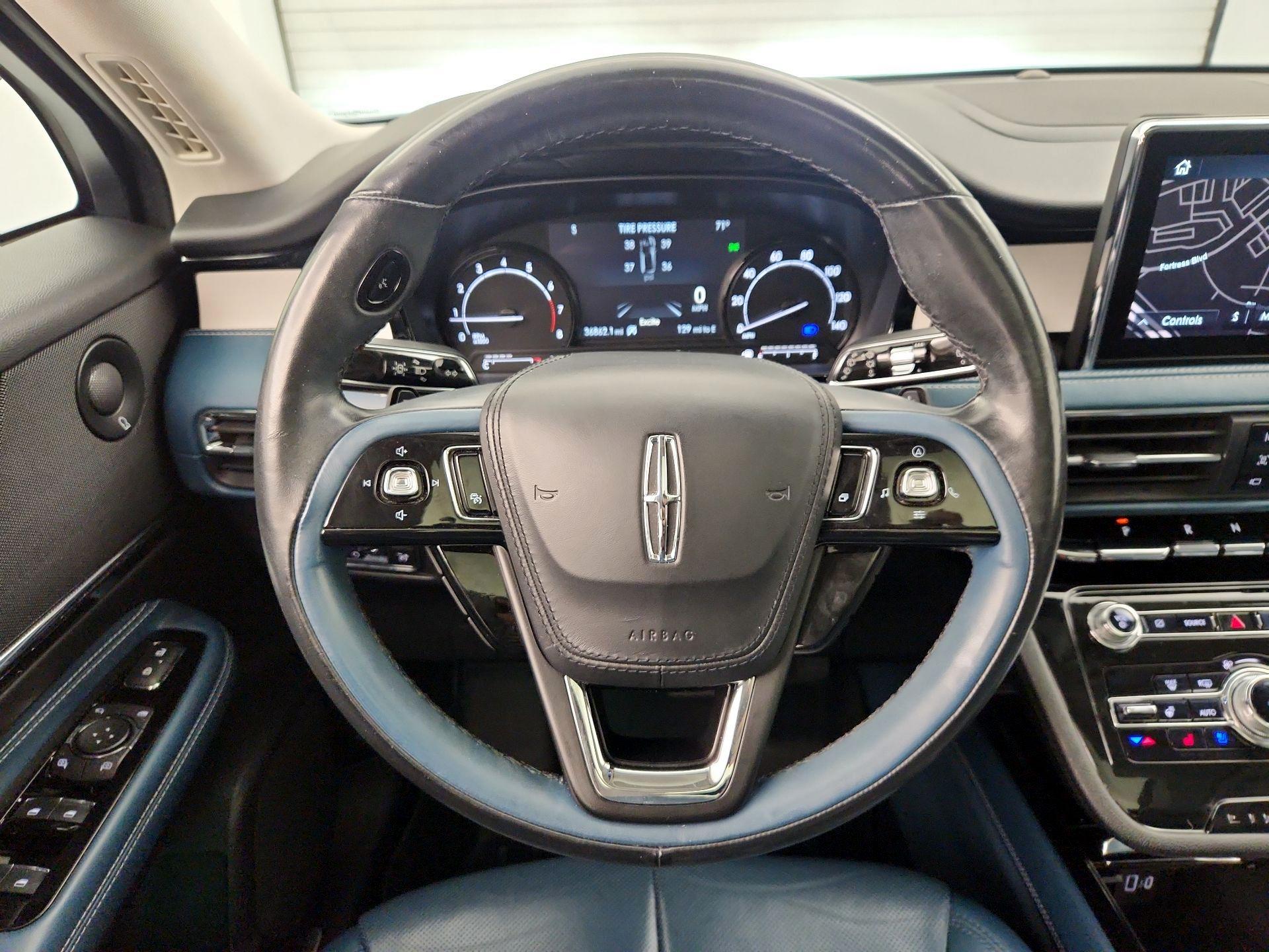Thumbnail: 2020 Lincoln Corsair - 10
