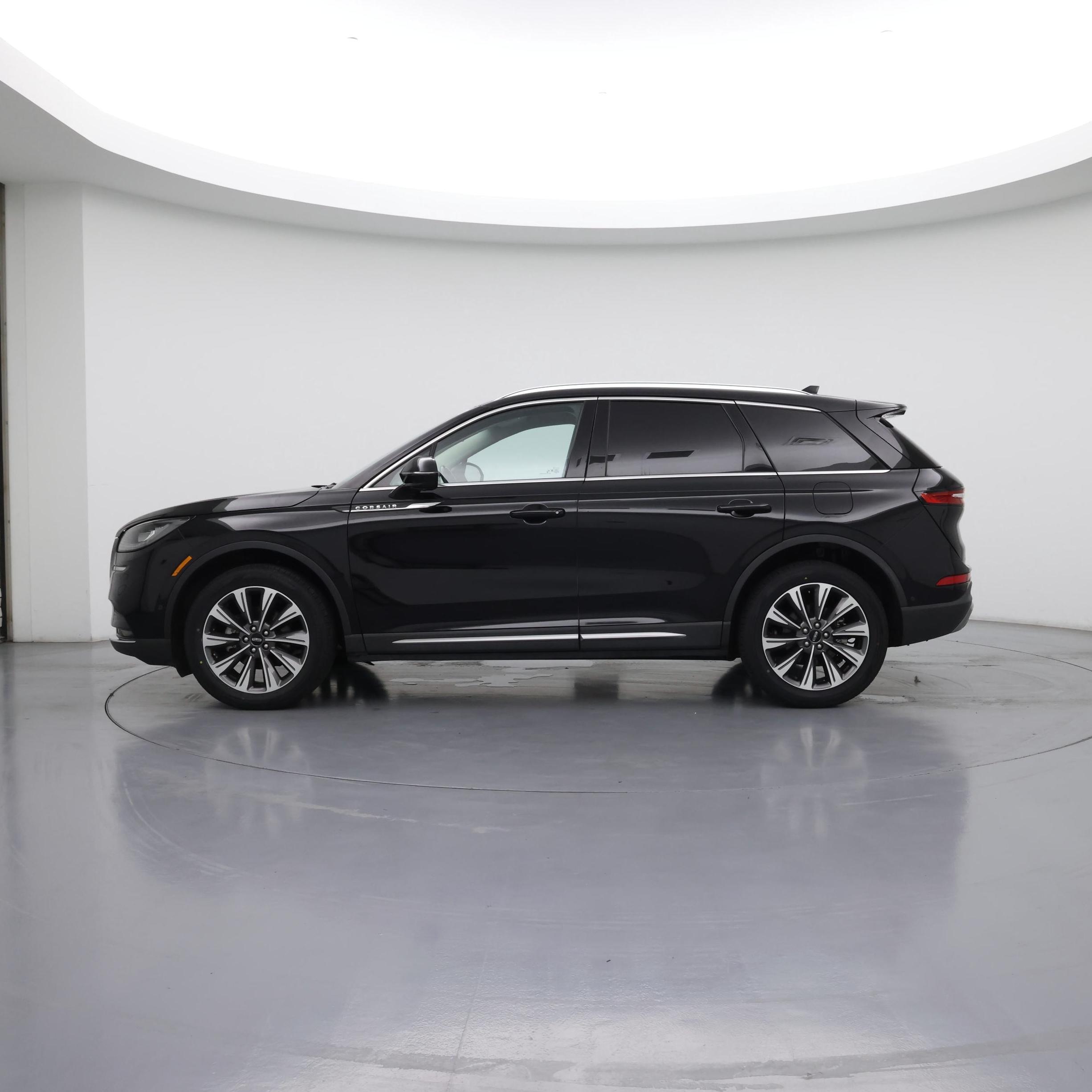 Thumbnail: 2020 Lincoln Corsair - 3