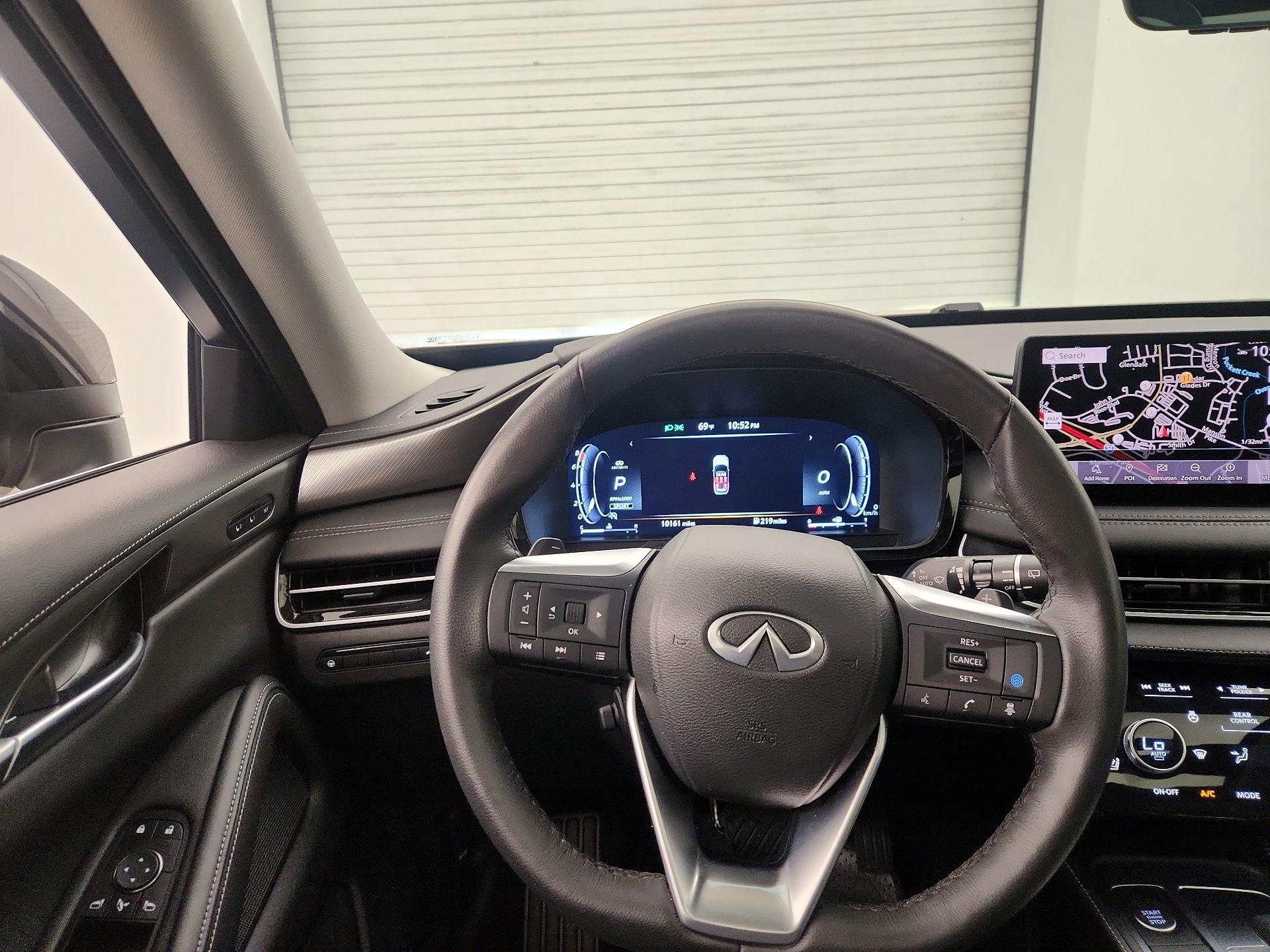 Thumbnail: 2024 INFINITI QX60 - 10