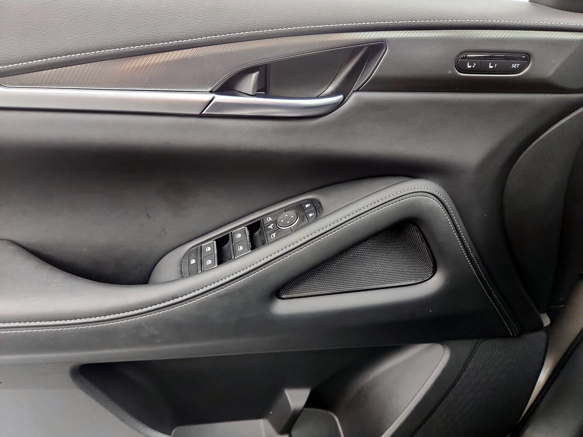 Thumbnail: 2024 INFINITI QX60 - 12
