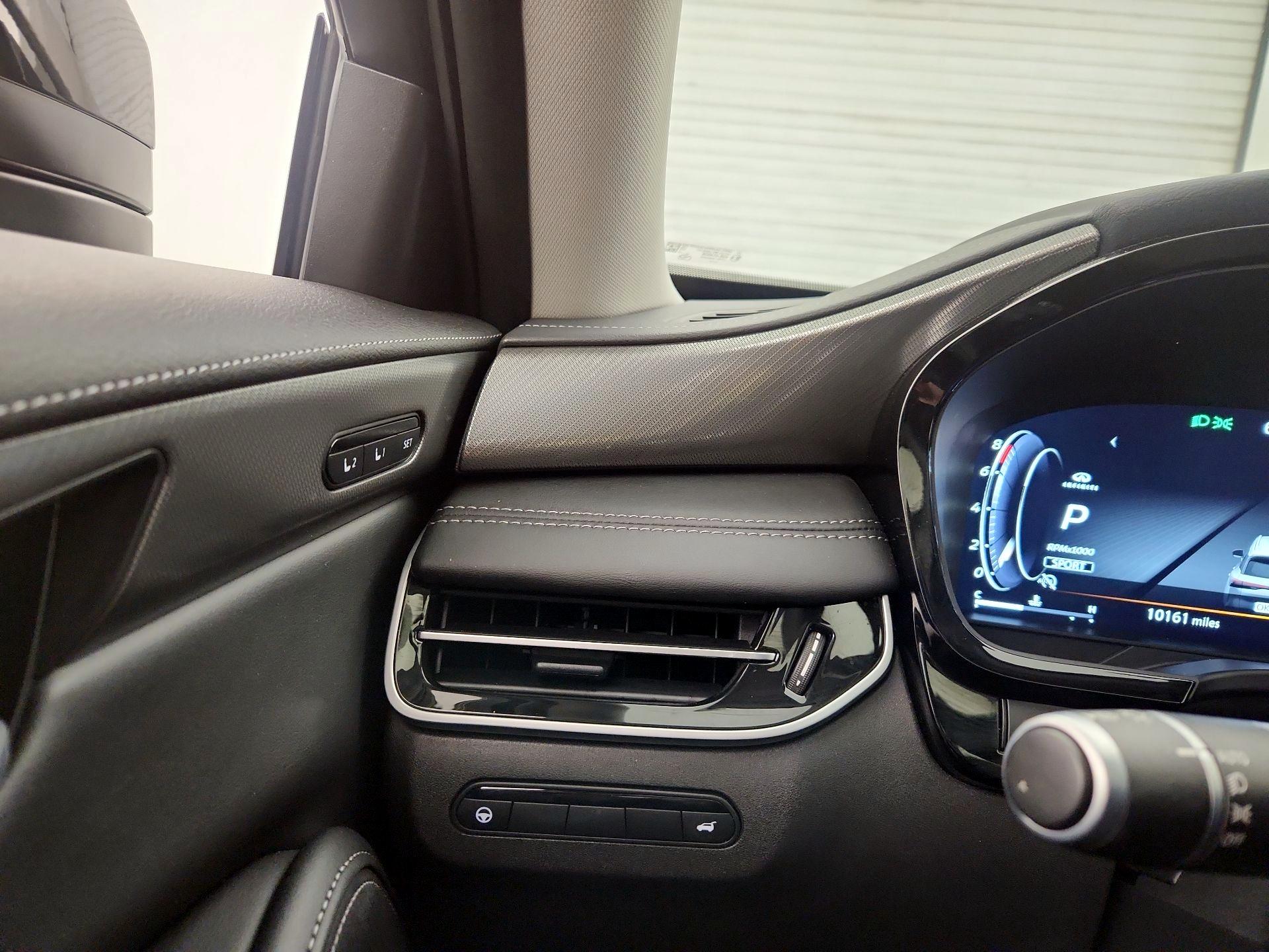 Thumbnail: 2024 INFINITI QX60 - 13