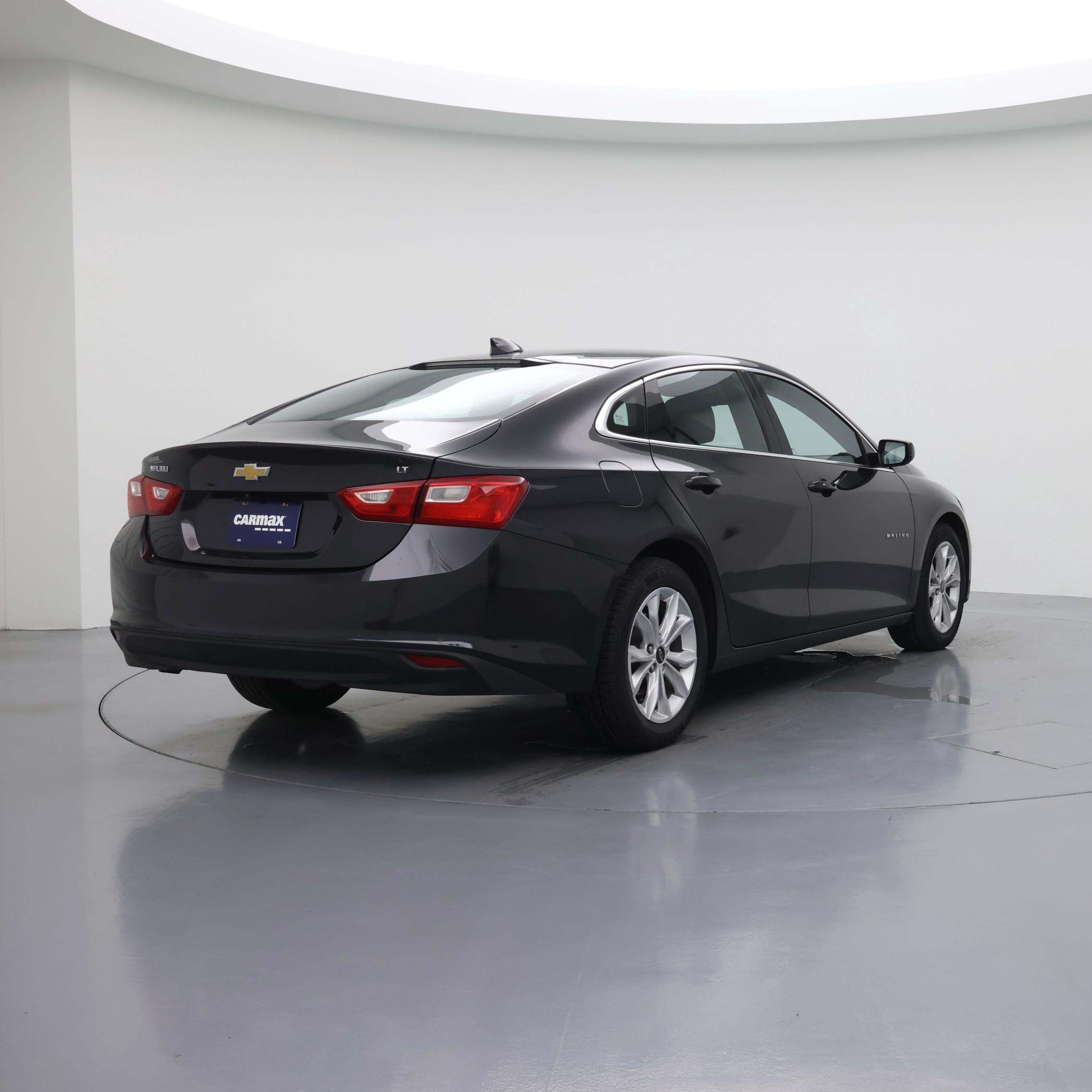 Thumbnail: 2023 Chevrolet Malibu - 8