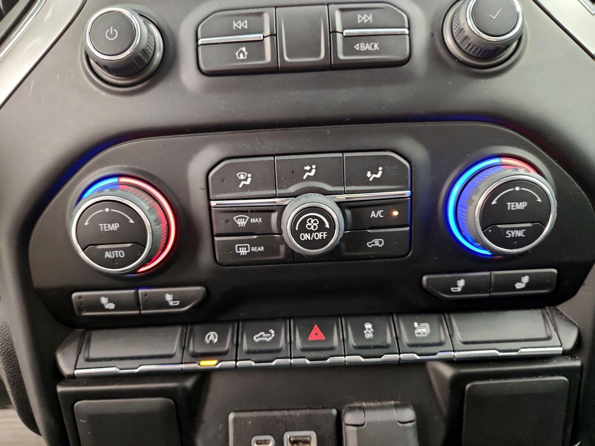 Thumbnail: 2021 Chevrolet Silverado 1500 - 16
