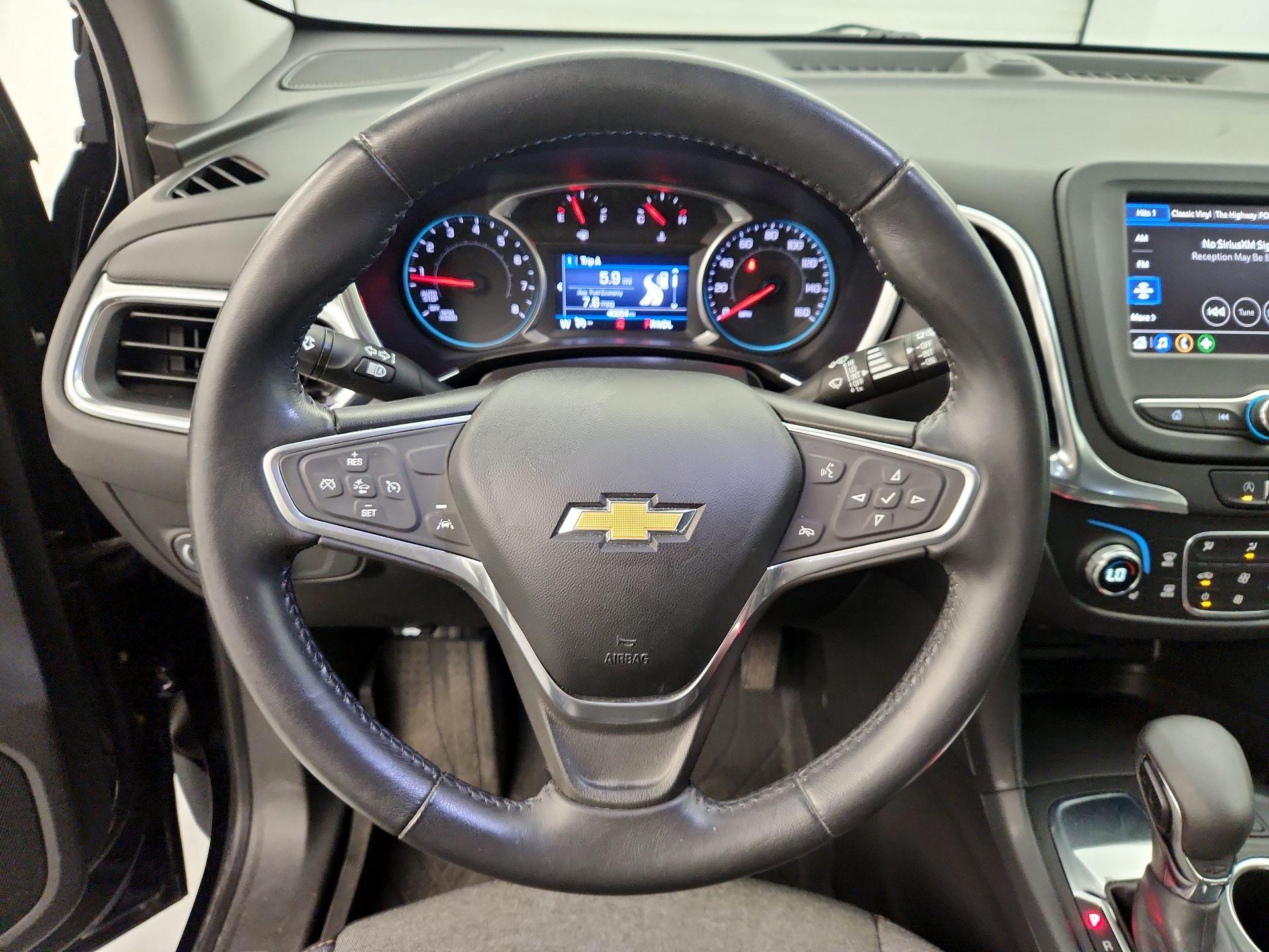 Thumbnail: 2022 Chevrolet Equinox - 10